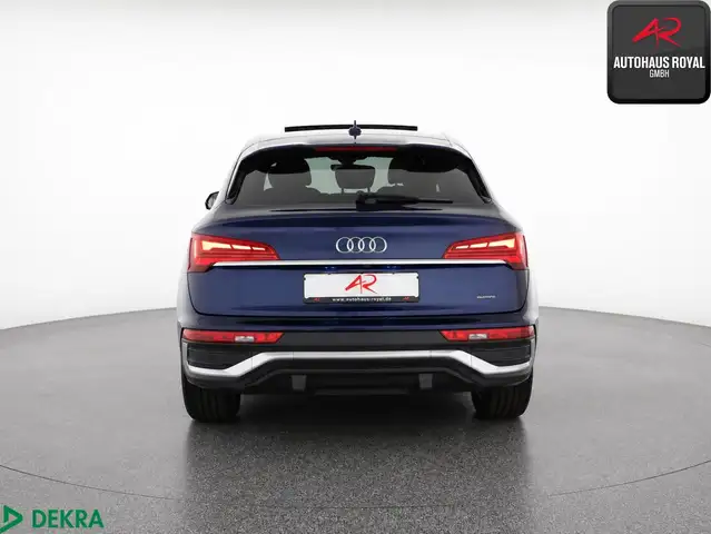Audi Q5 view 4