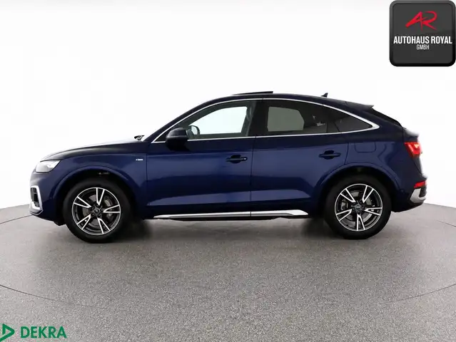 Audi Q5 view 2