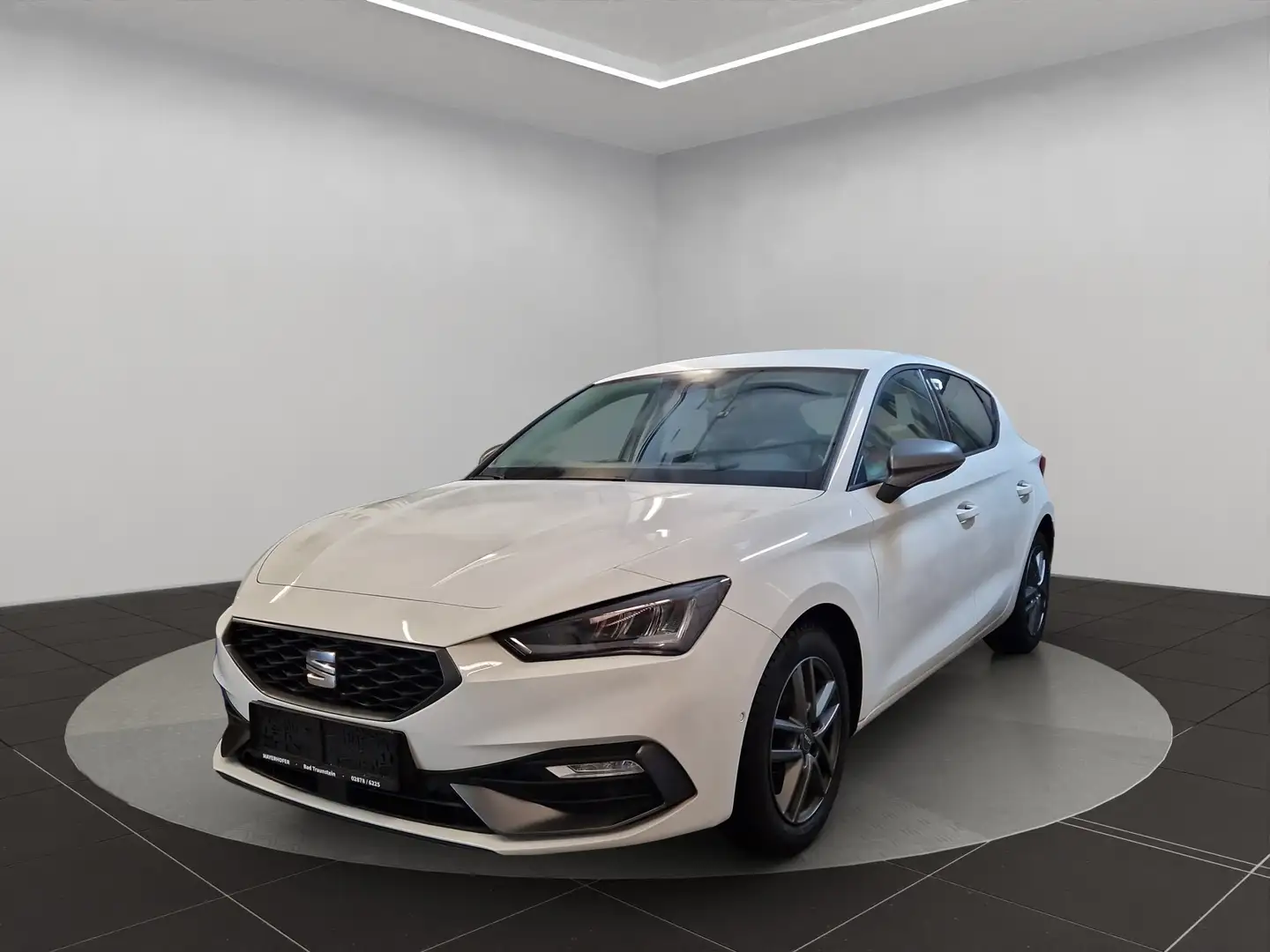 SEAT Leon Leon 2,0 TDI FR DSG Weiß - 1