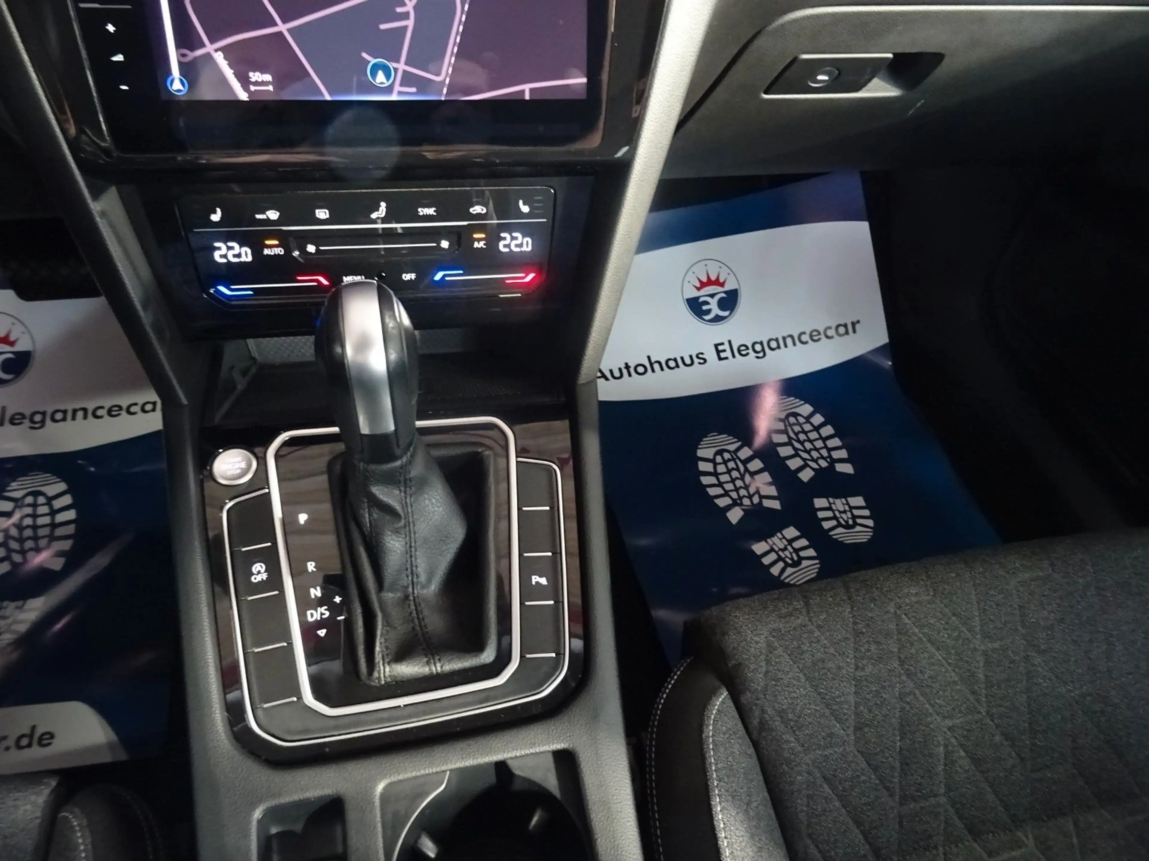 Volkswagen Passat Variant PASSAT 2.0 TDI CL.*DIGITAL*AHK*ACC*CAM*MASSAGE* — photo 7