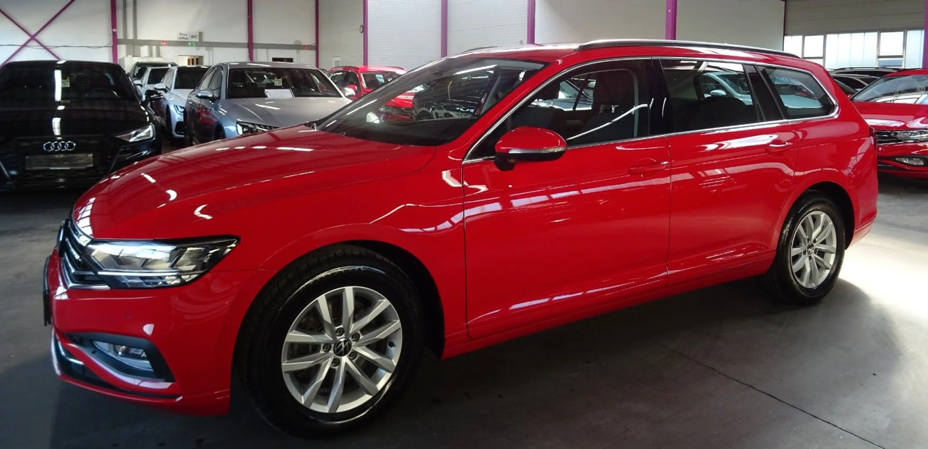 Volkswagen Passat Variant PASSAT 2.0 TDI CL.*DIGITAL*AHK*ACC*CAM*MASSAGE* — photo 2