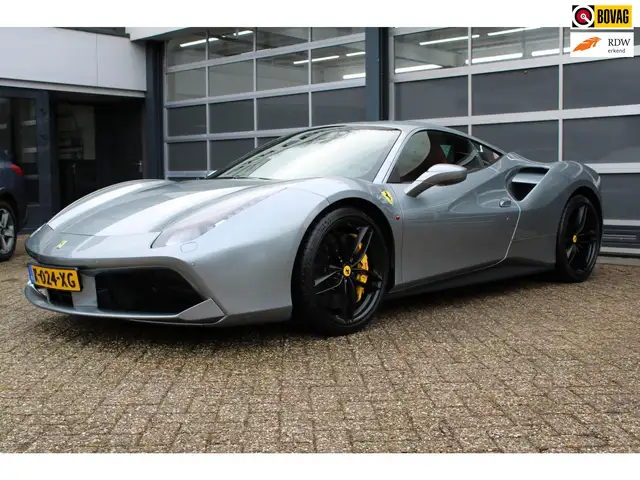 Ferrari 488 3.9 GTB HELE
