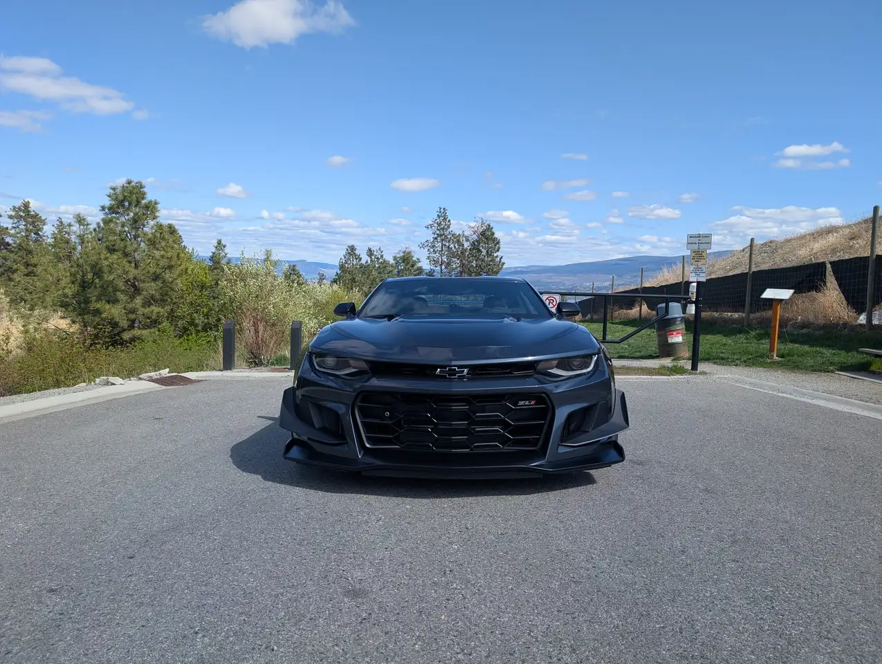 Chevrolet Camaro снимка Chevrolet Camaro