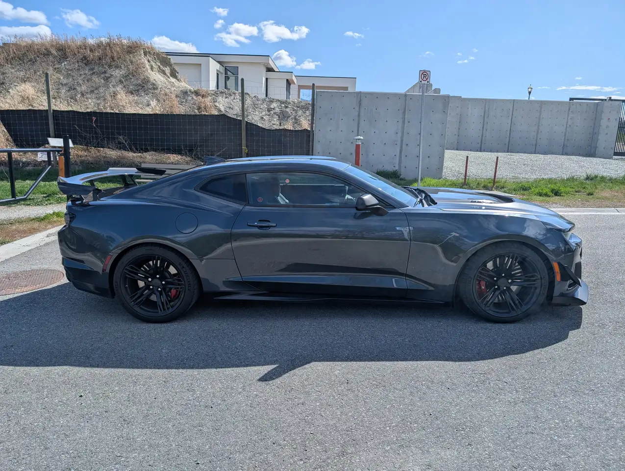 Chevrolet Camaro снимка Chevrolet Camaro