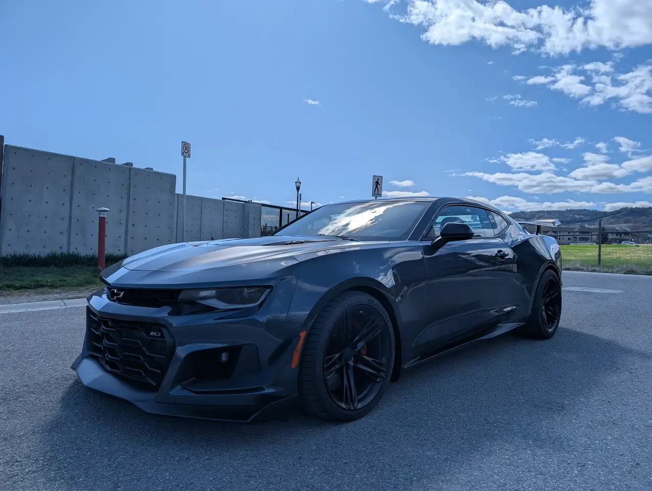 Chevrolet Camaro снимка Chevrolet Camaro