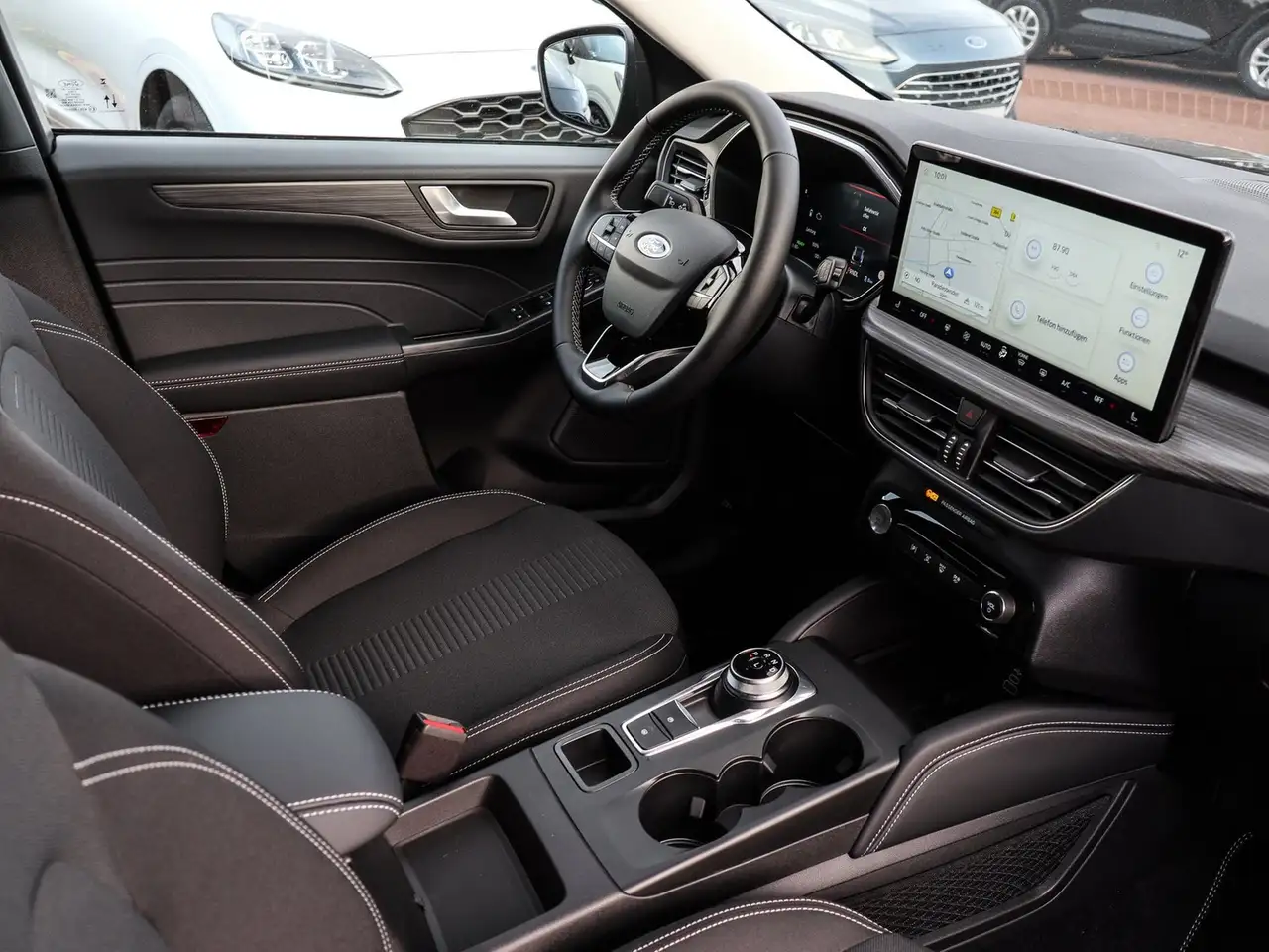 Ford Kuga Plug-In Hybrid Active Ganzjahresreifen 3