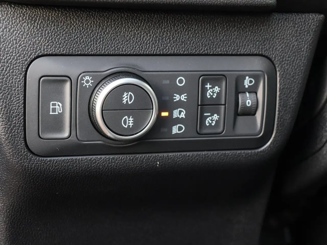 Ford Kuga Plug-In Hybrid Active Ganzjahresreifen 13