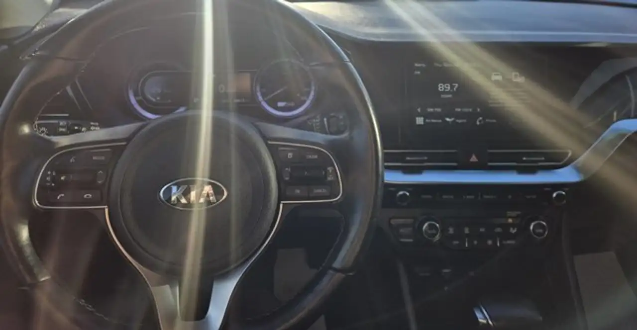 Kia Niro снимка Kia Niro