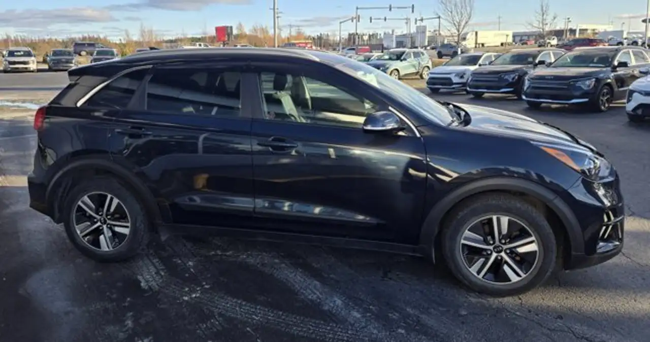 Kia Niro снимка Kia Niro