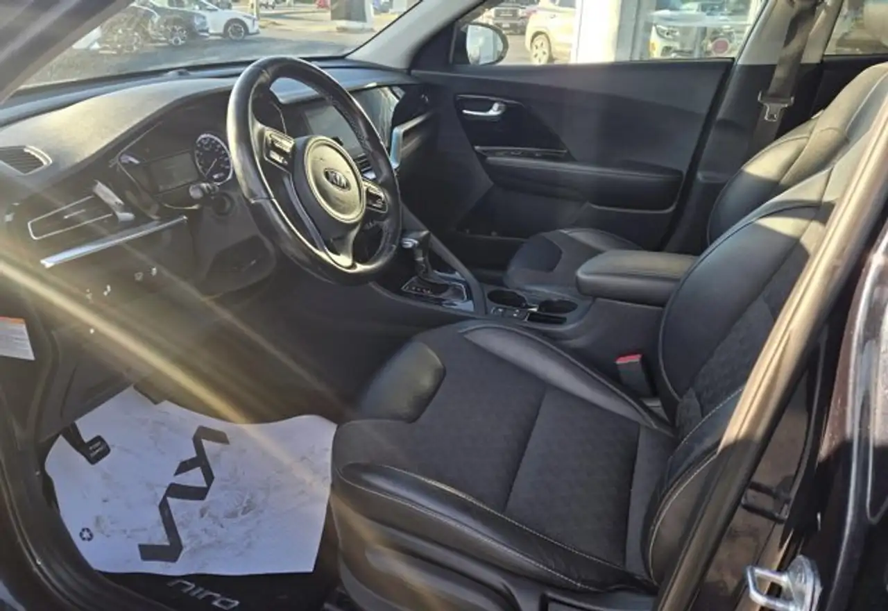 Kia Niro снимка Kia Niro