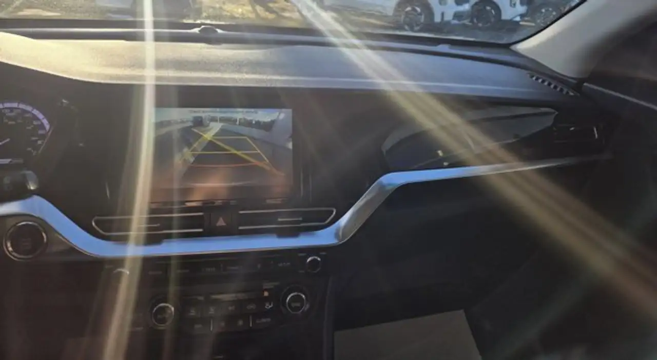 Kia Niro снимка Kia Niro