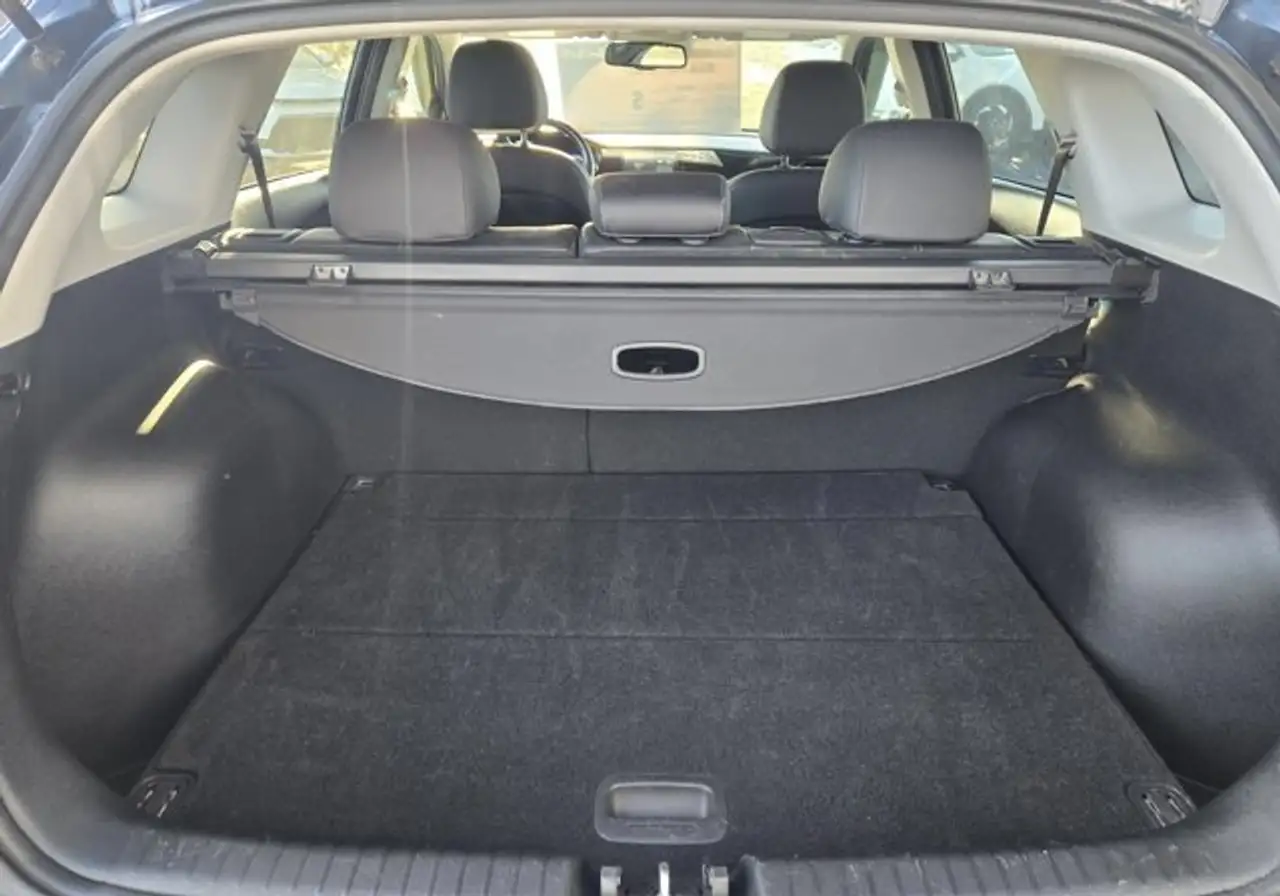 Kia Niro снимка Kia Niro