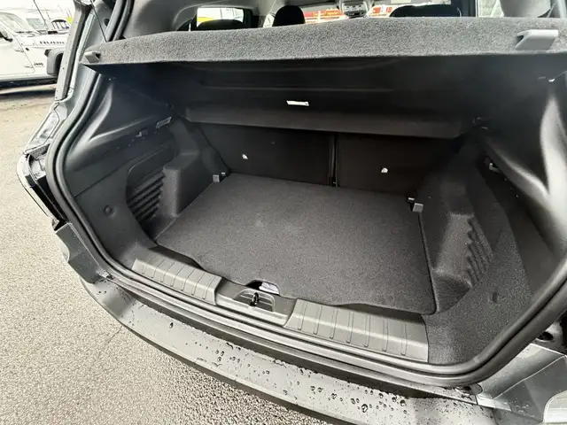 Jeep Avenger view 10