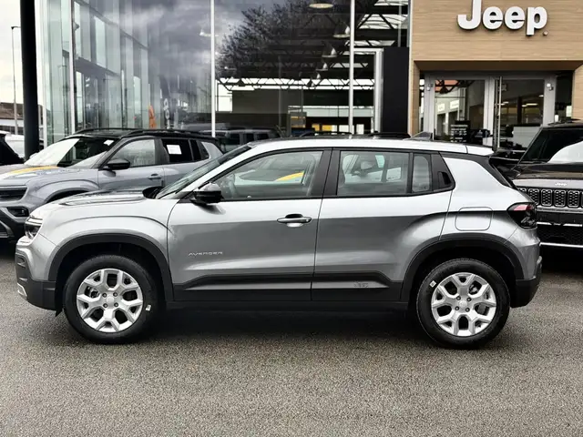 Jeep Avenger view 7