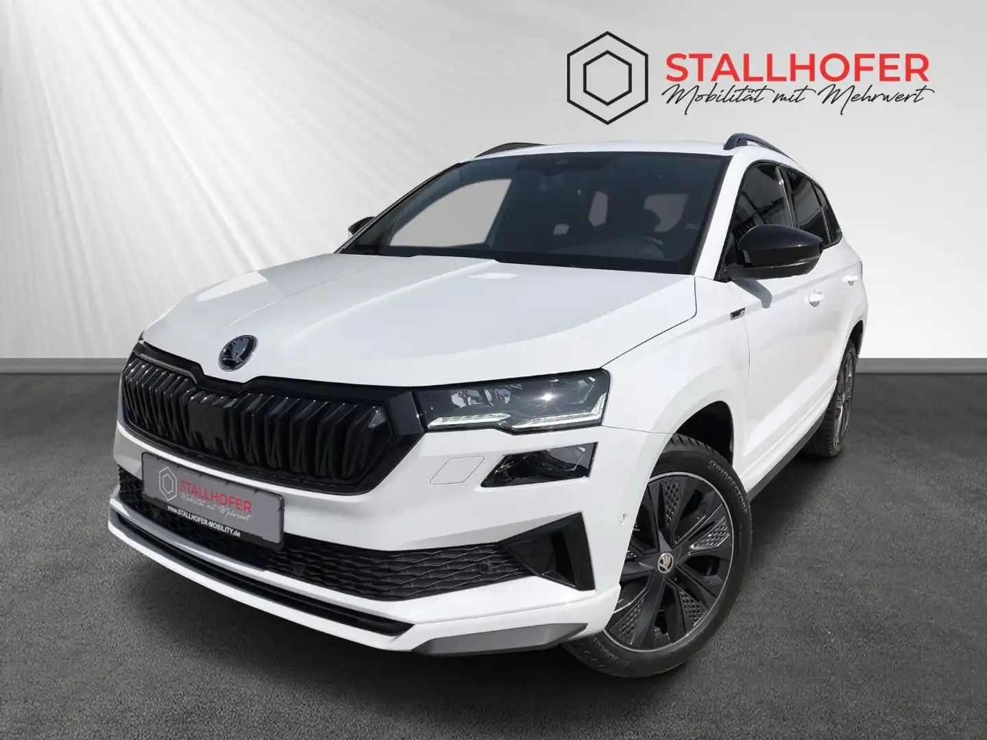 Skoda Karoq Sportline AHK 360° NAVI 4xSHZ SideAssist Blanco - 1