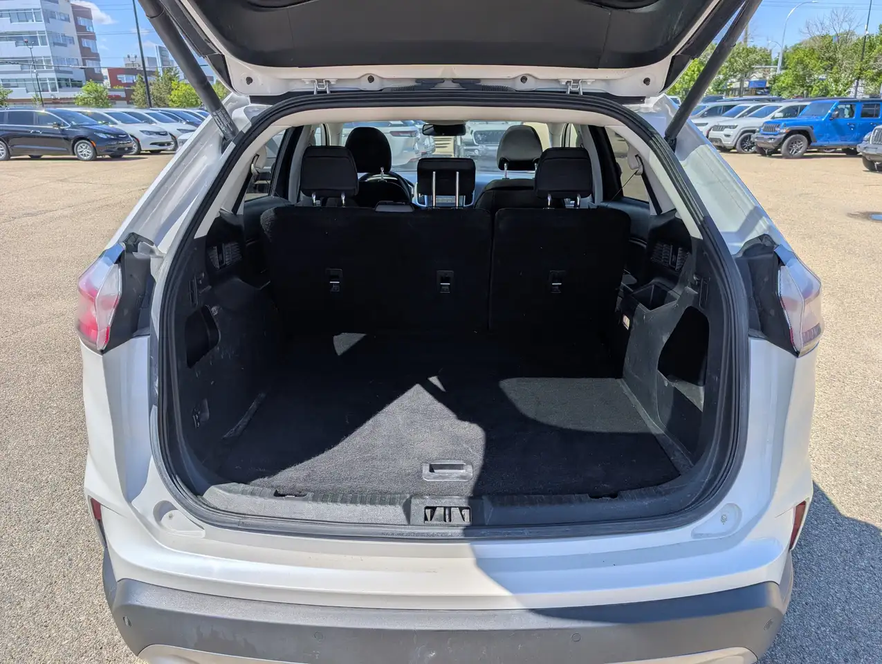 Ford Edge photo Ford Edge