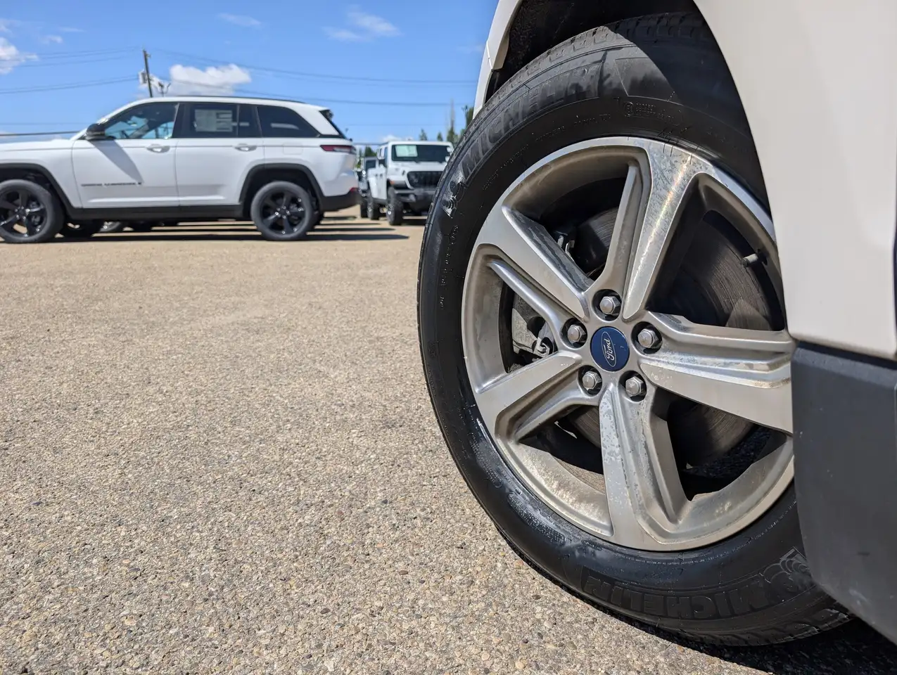 Ford Edge photo Ford Edge