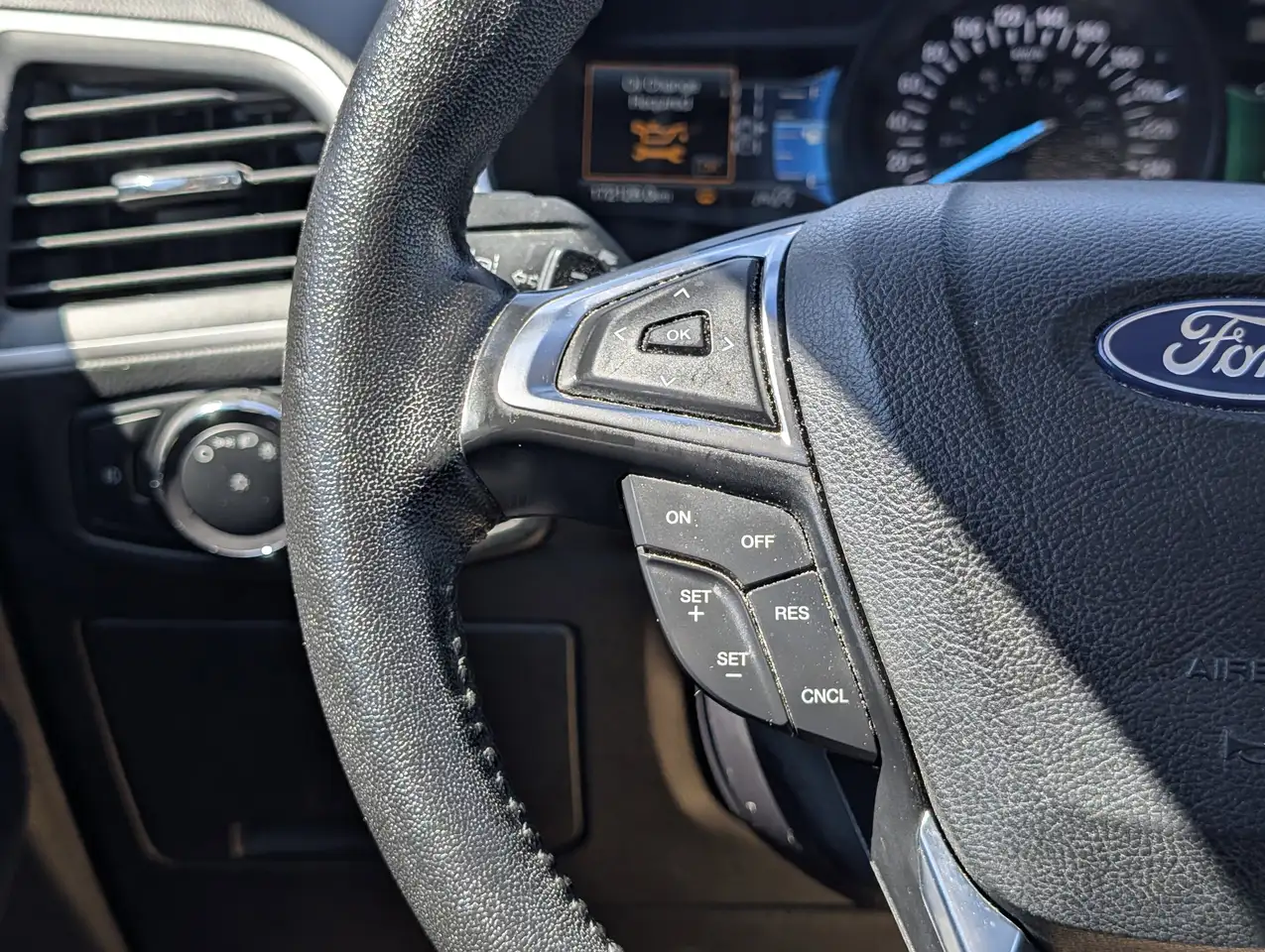 Ford Edge photo Ford Edge