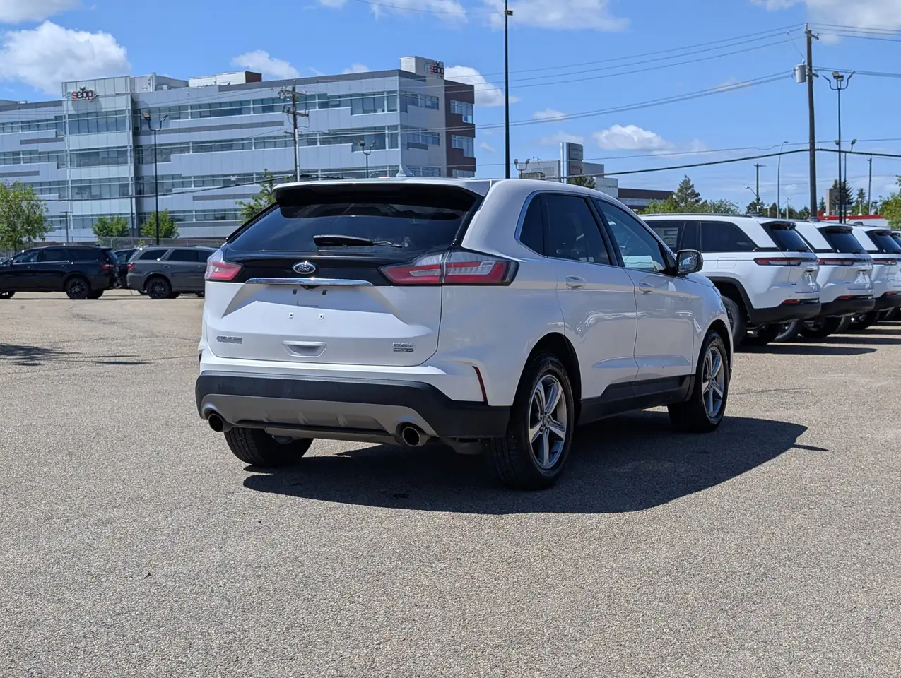 Ford Edge photo Ford Edge