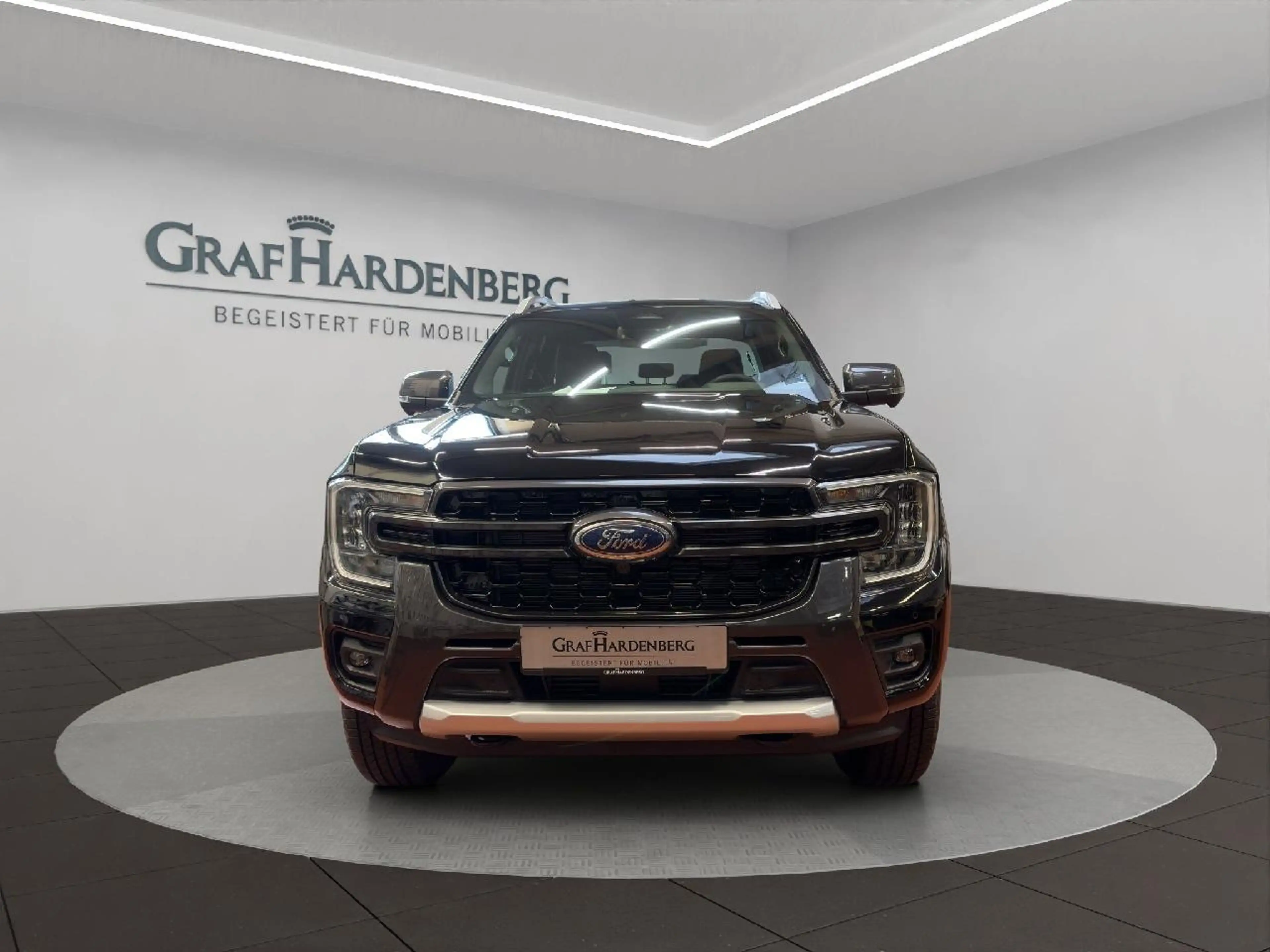 Ford Ranger Wildtrak e-4WD Doppelkabine — photo 2