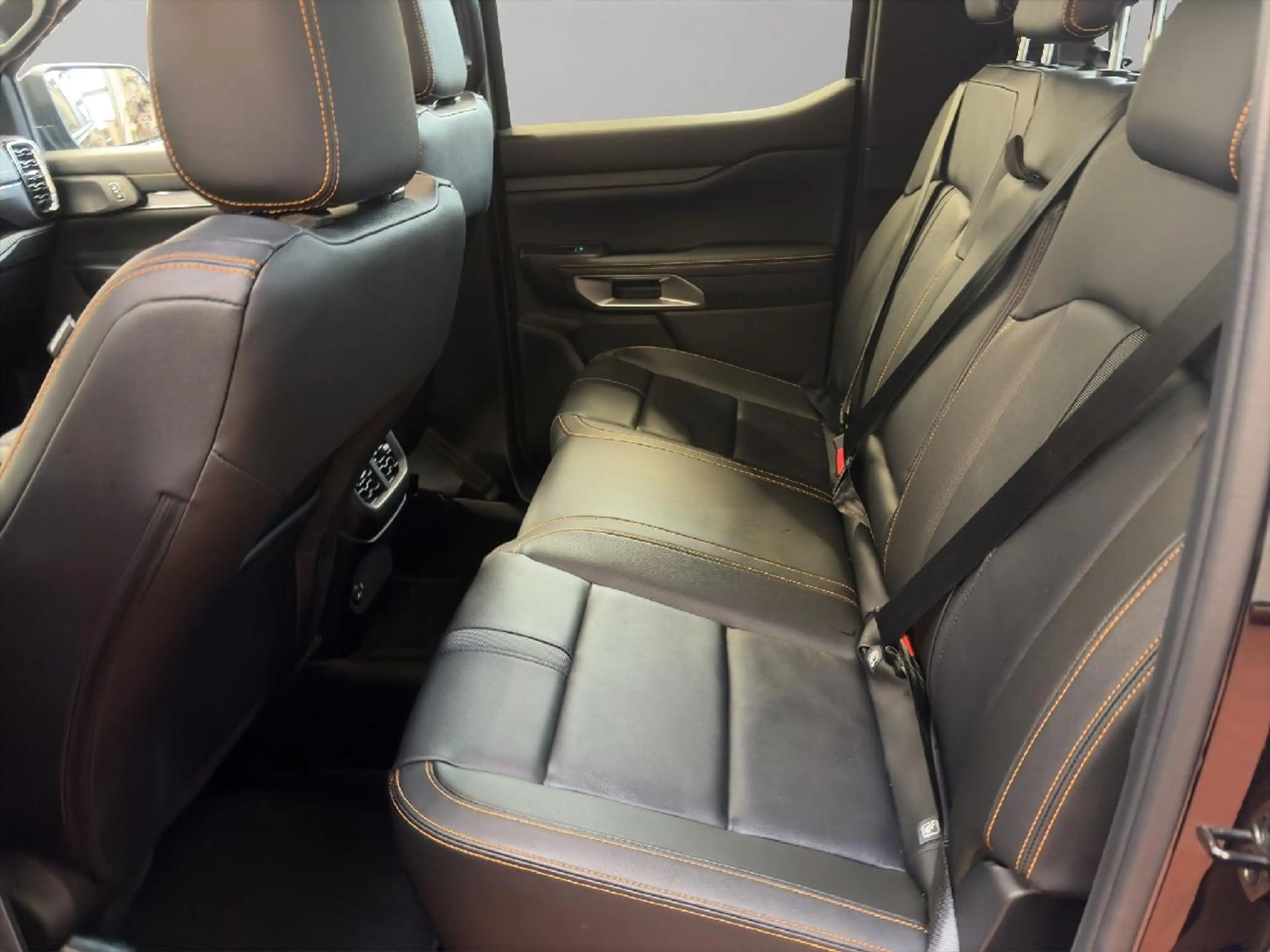 Ford Ranger Wildtrak e-4WD Doppelkabine — photo 14