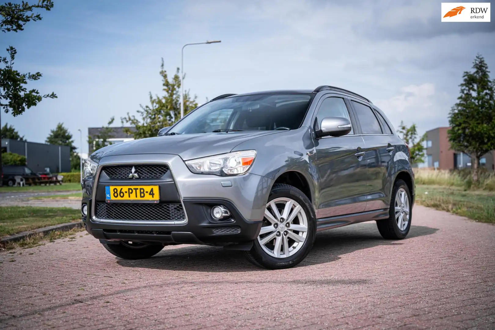 Mitsubishi ASX 1.6 Intense ClearTec 1e eigenaar Grijs - 1