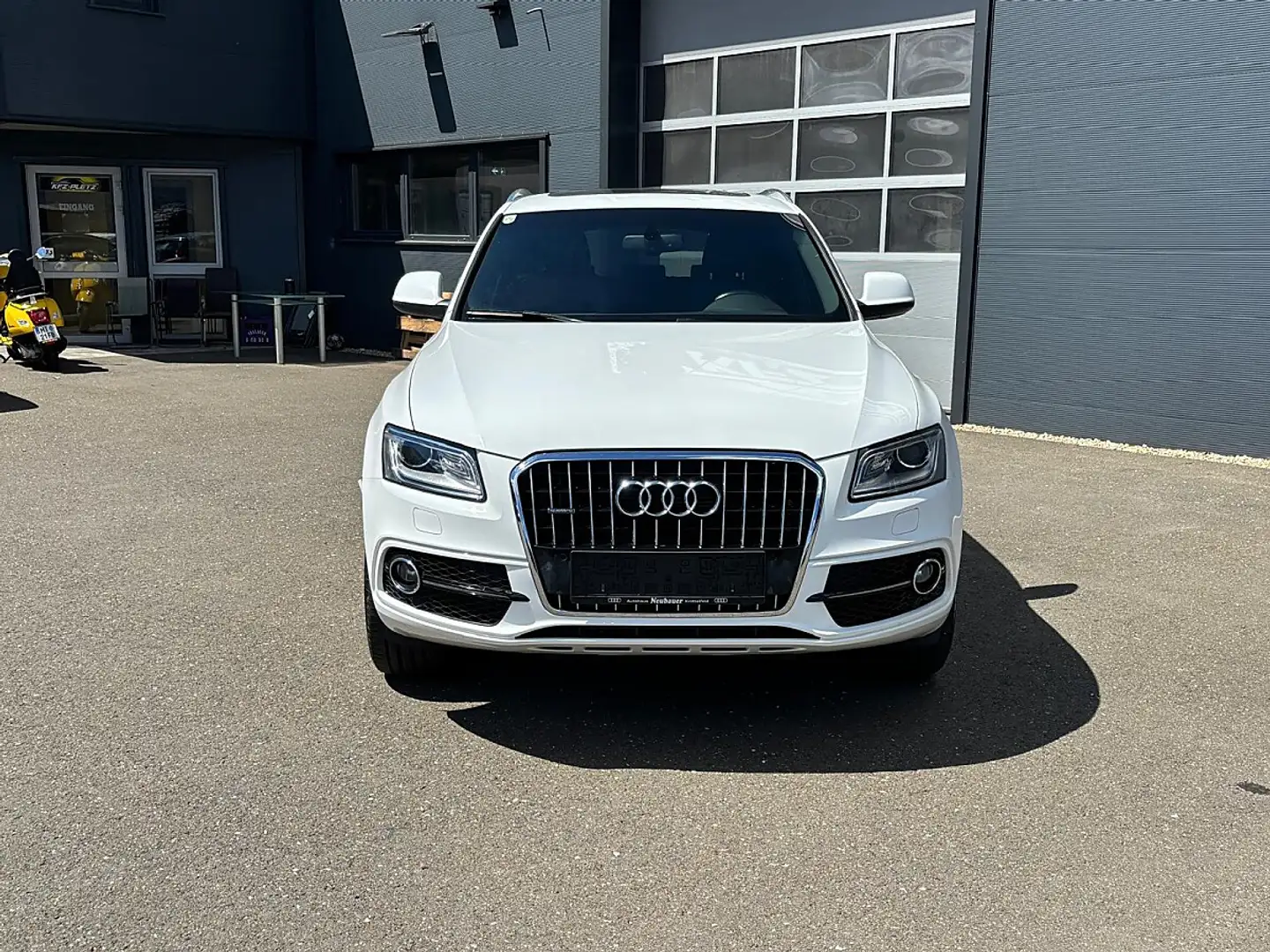 Audi Q5 2.0 TDI quattro (130kW) S-Line TEMP NAVI XEN PD... Weiß - 1