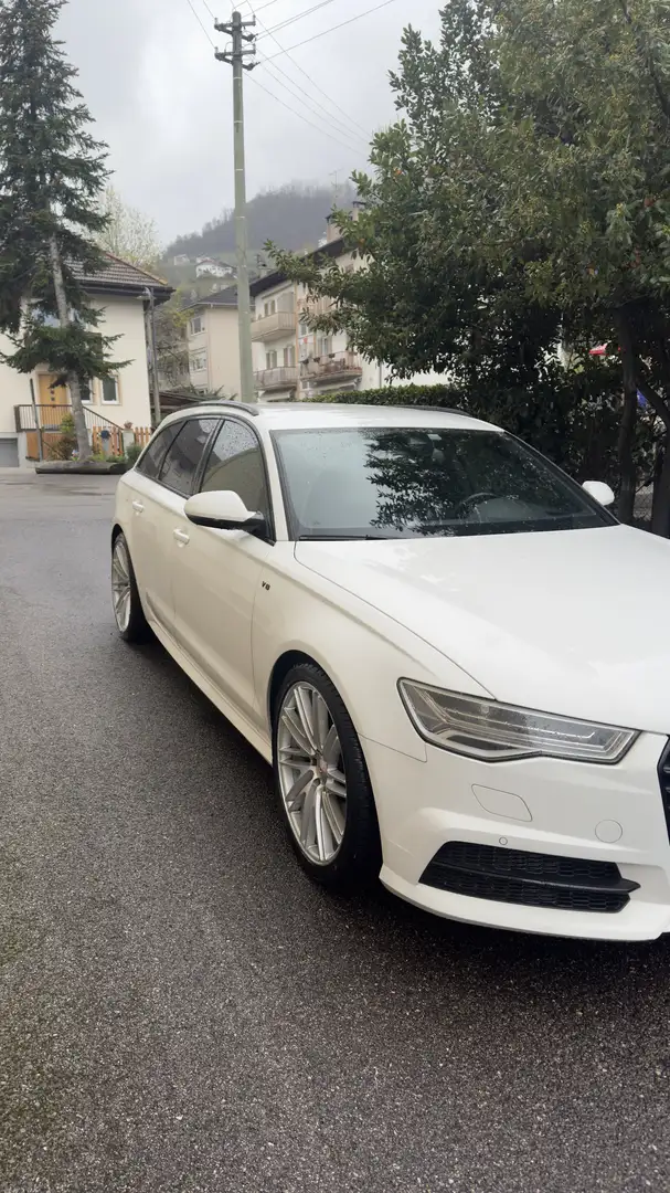 Audi A6 Avant 3.0 tdi Edition quattro 218cv s-tronic - 2