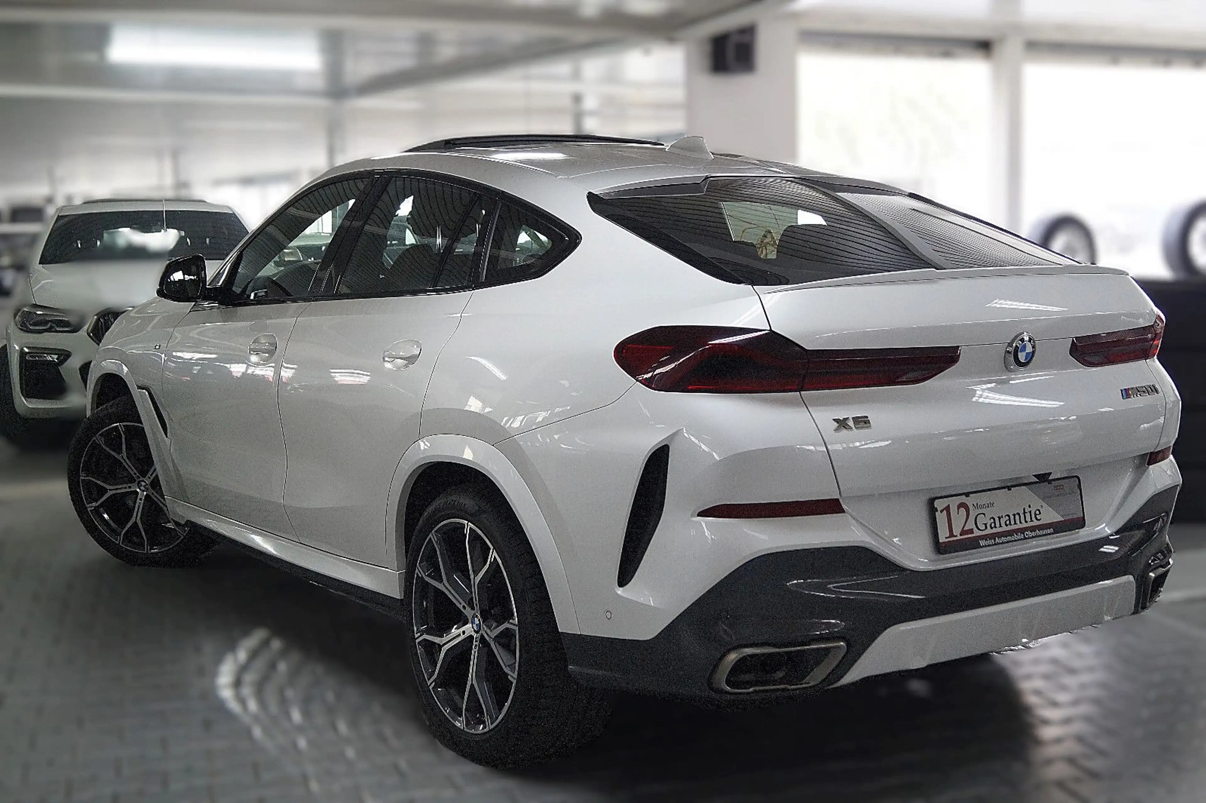 BMW X6 M *LEDER/BRAUN*PANORAMA*ACC*21" ZOLL* — photo 4