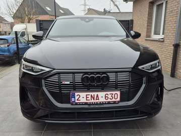 e-tron Sportback 55 quattro S line Black