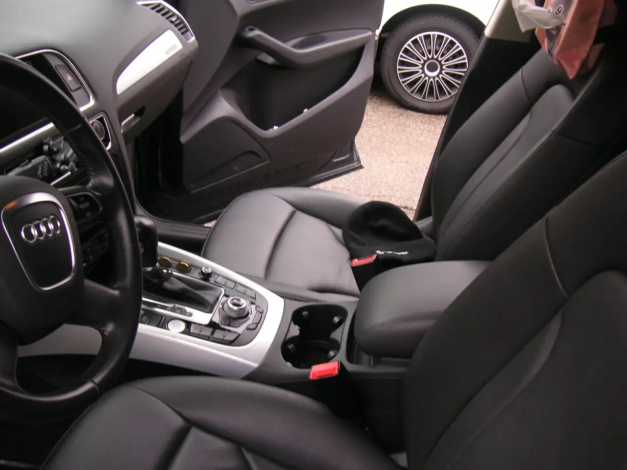 Audi Q5 снимка Audi Q5