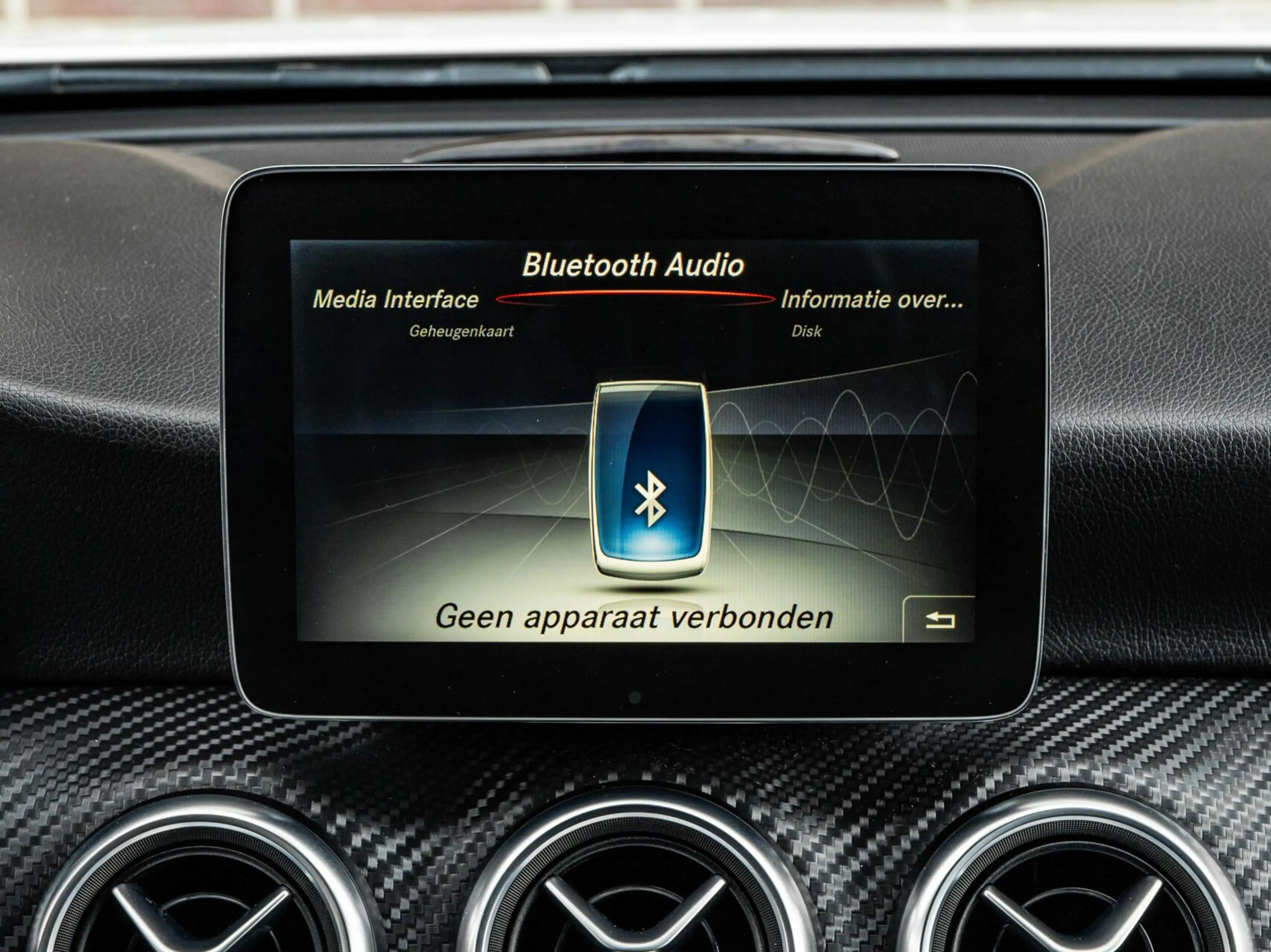 Mercedes-Benz A 200 Ambition — photo 25