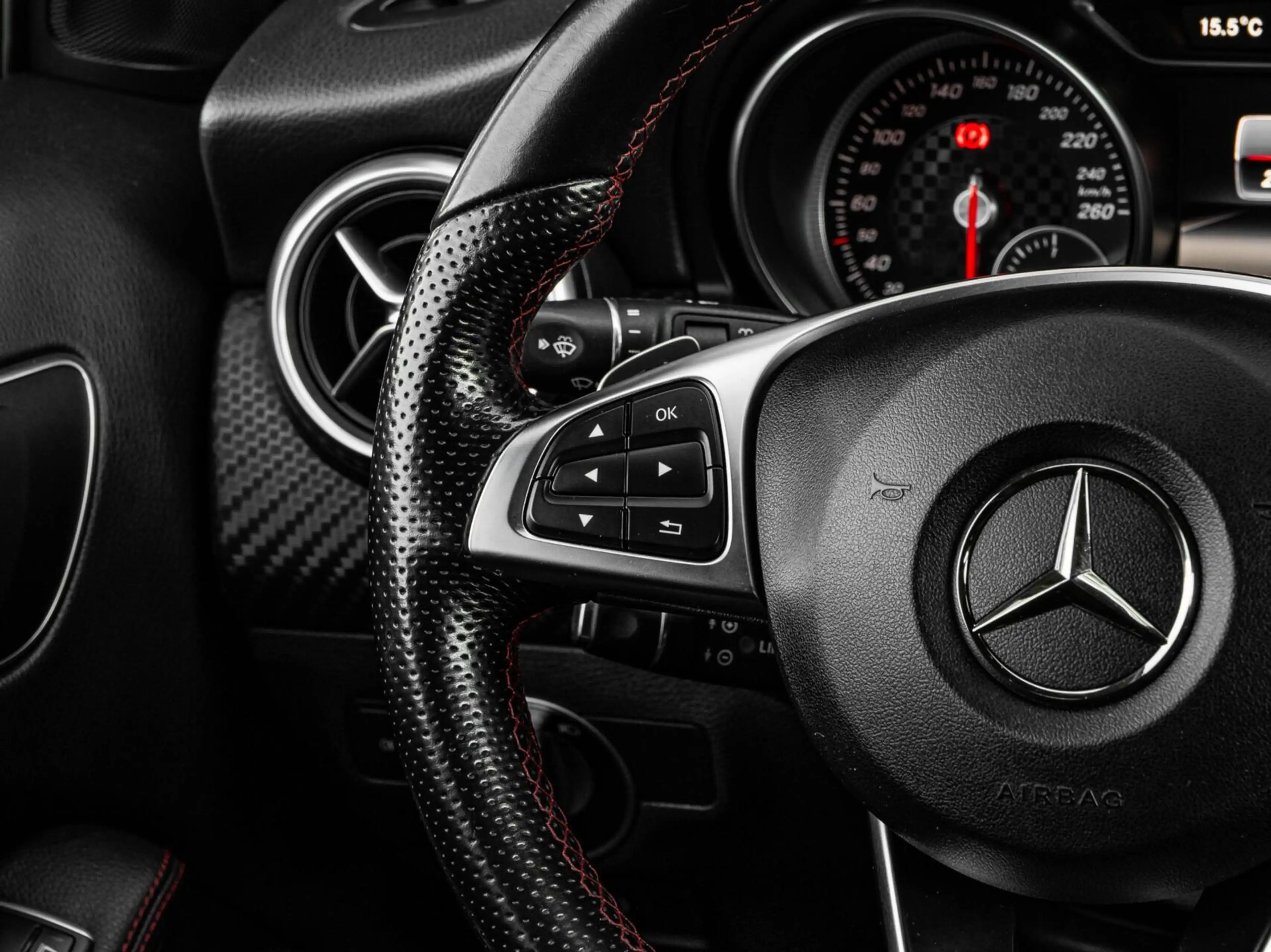 Mercedes-Benz A 200 Ambition — photo 17