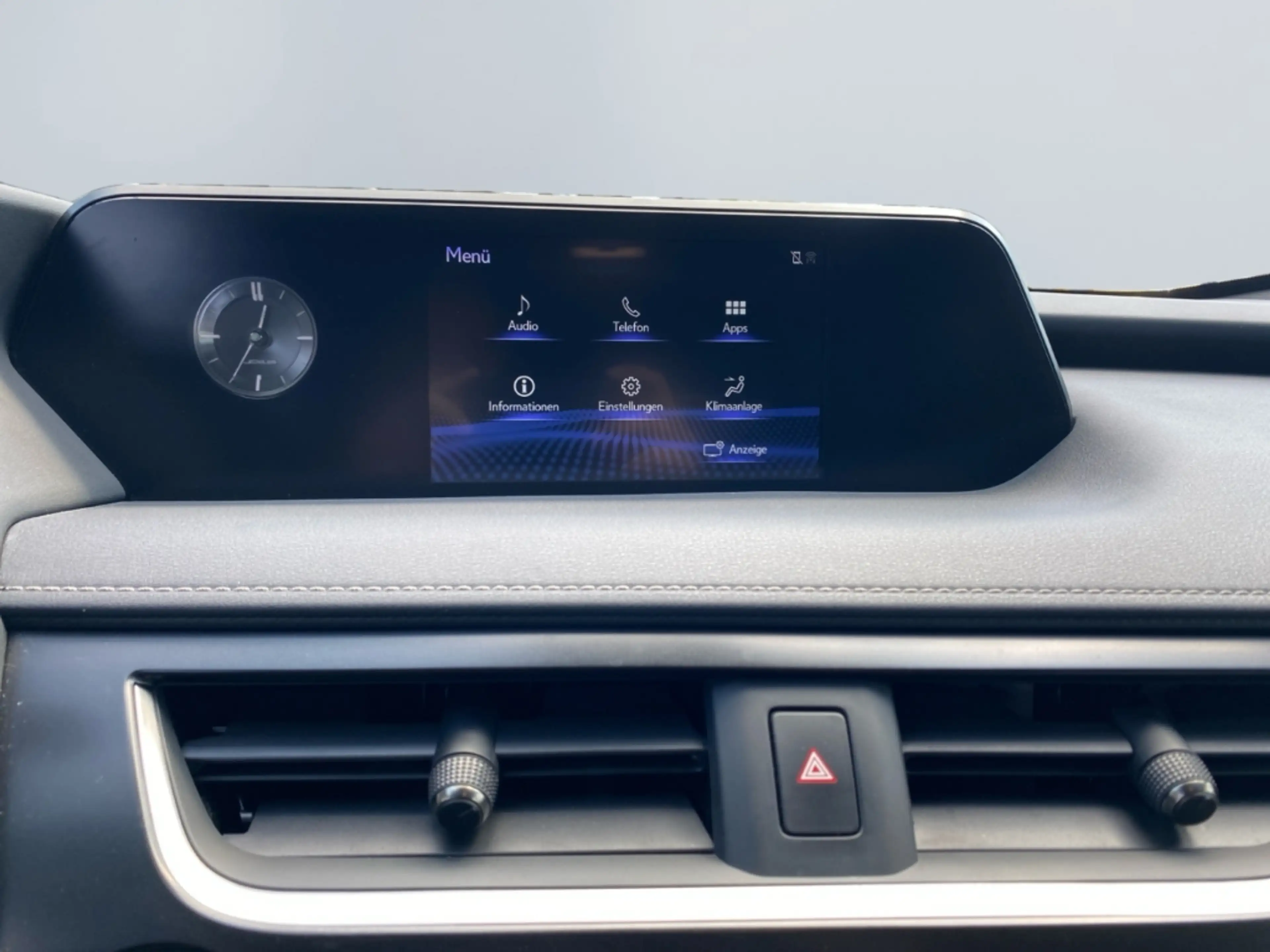 Lexus UX 250h Amazing Edition *Bi-LED*ACC*CAM*CarPlay* — photo 15