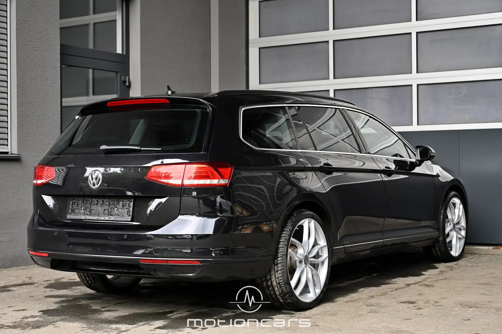 Volkswagen Passat Variant Comfortline TDI Pickerl NEU Noir - 2