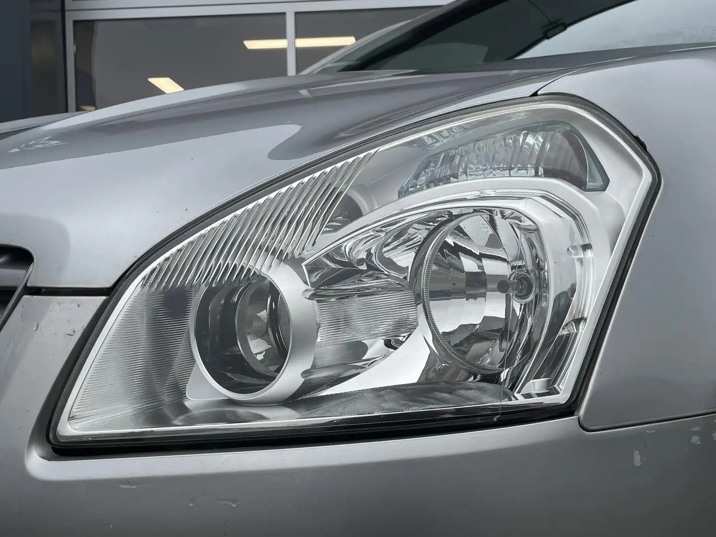 Nissan Qashqai 1.6 Connect Edition - Navigatie - Climate Control Grau - 2