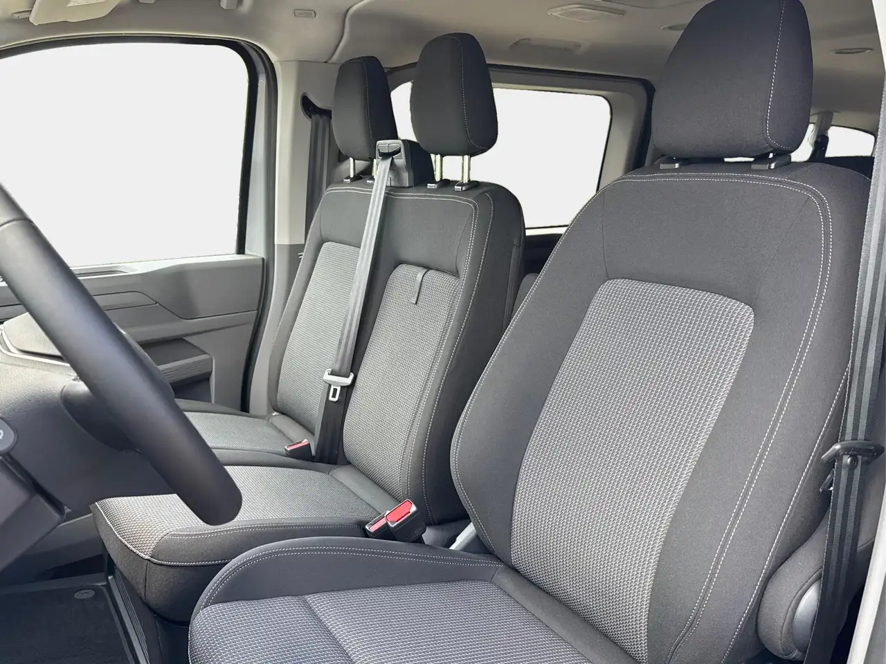 Volkswagen T7 Caravelle 2026 — фото 14