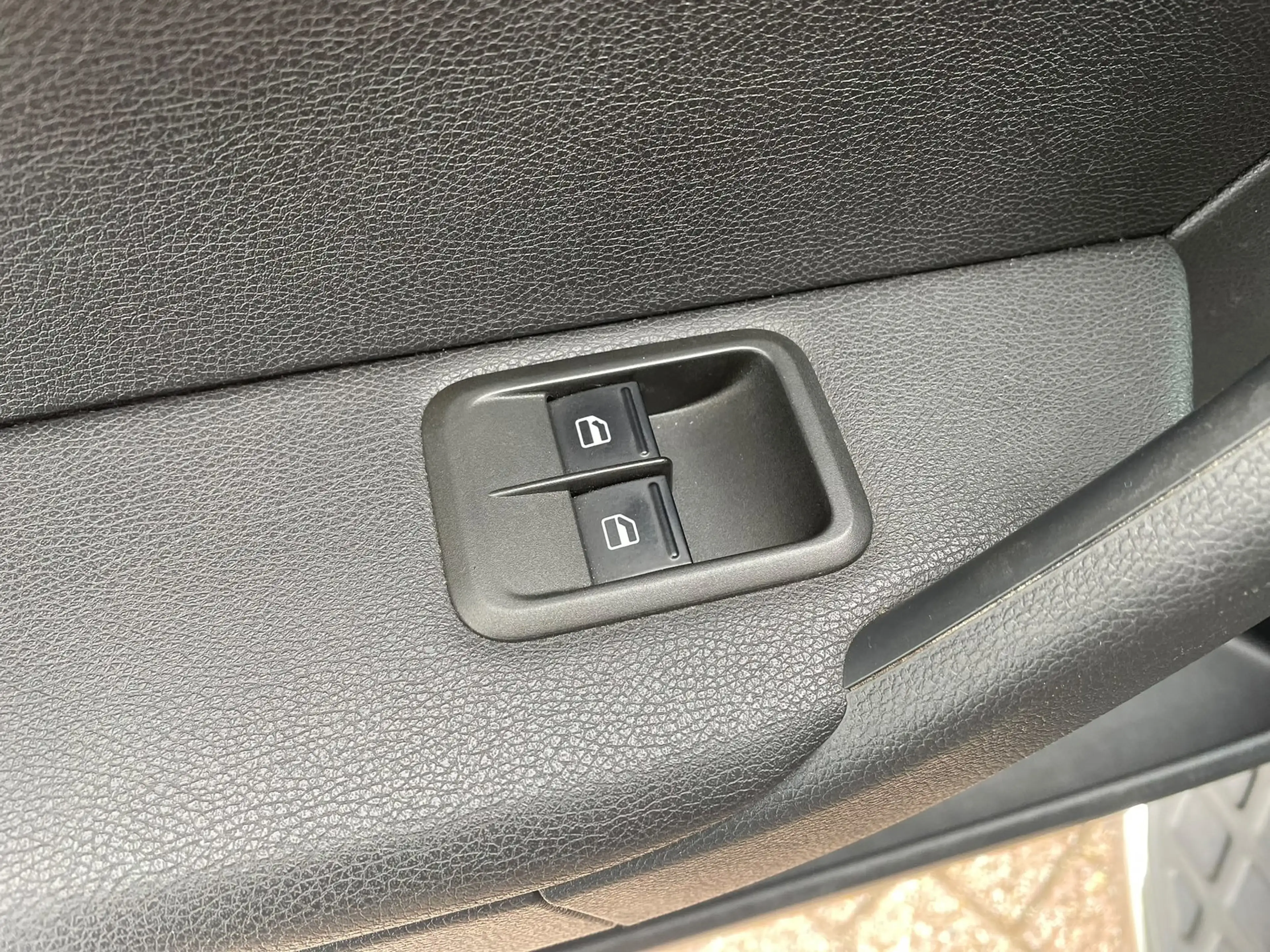Skoda Yeti 1.4 TSI Greentech Active — photo 13