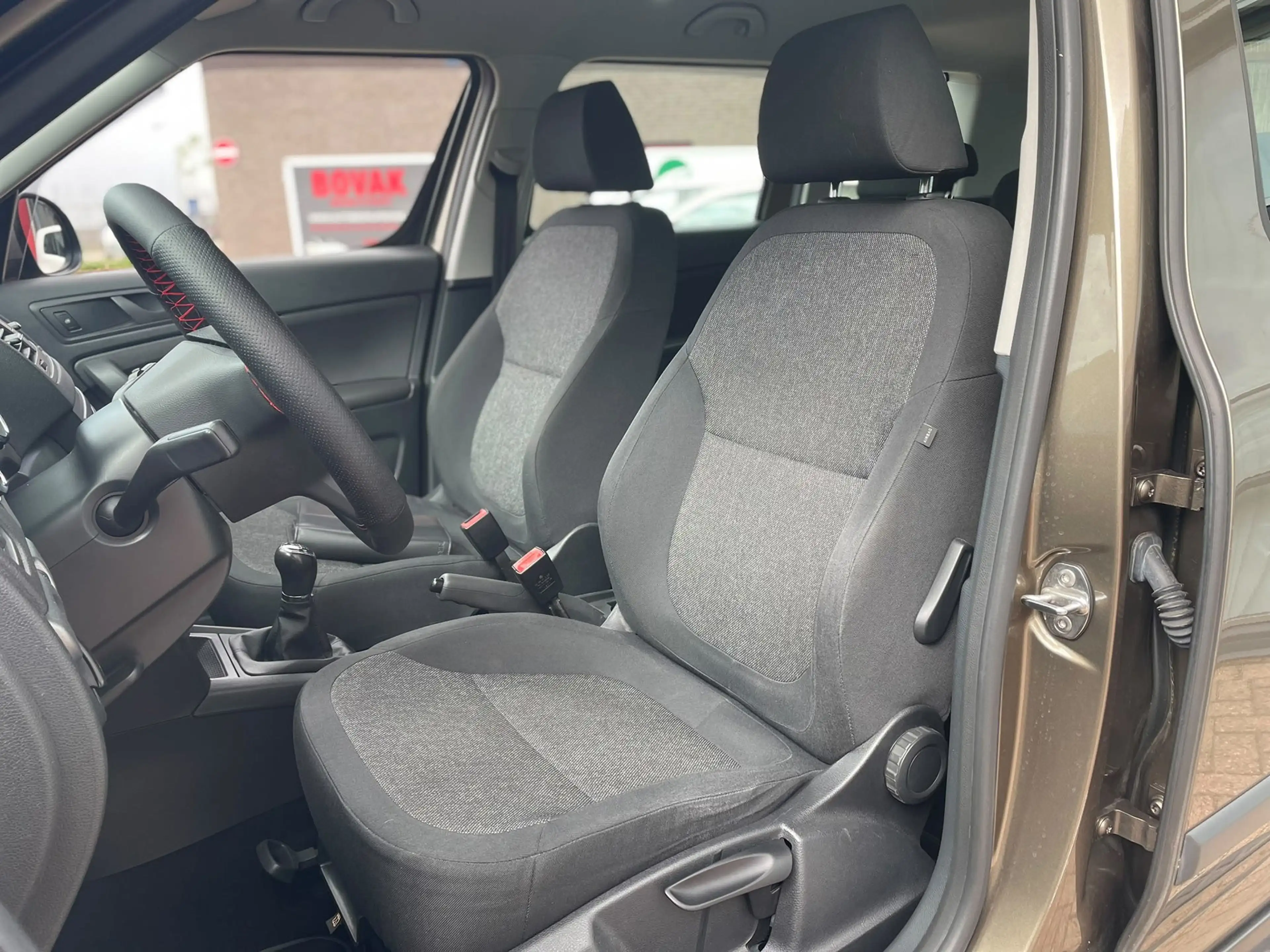 Skoda Yeti 1.4 TSI Greentech Active — photo 10