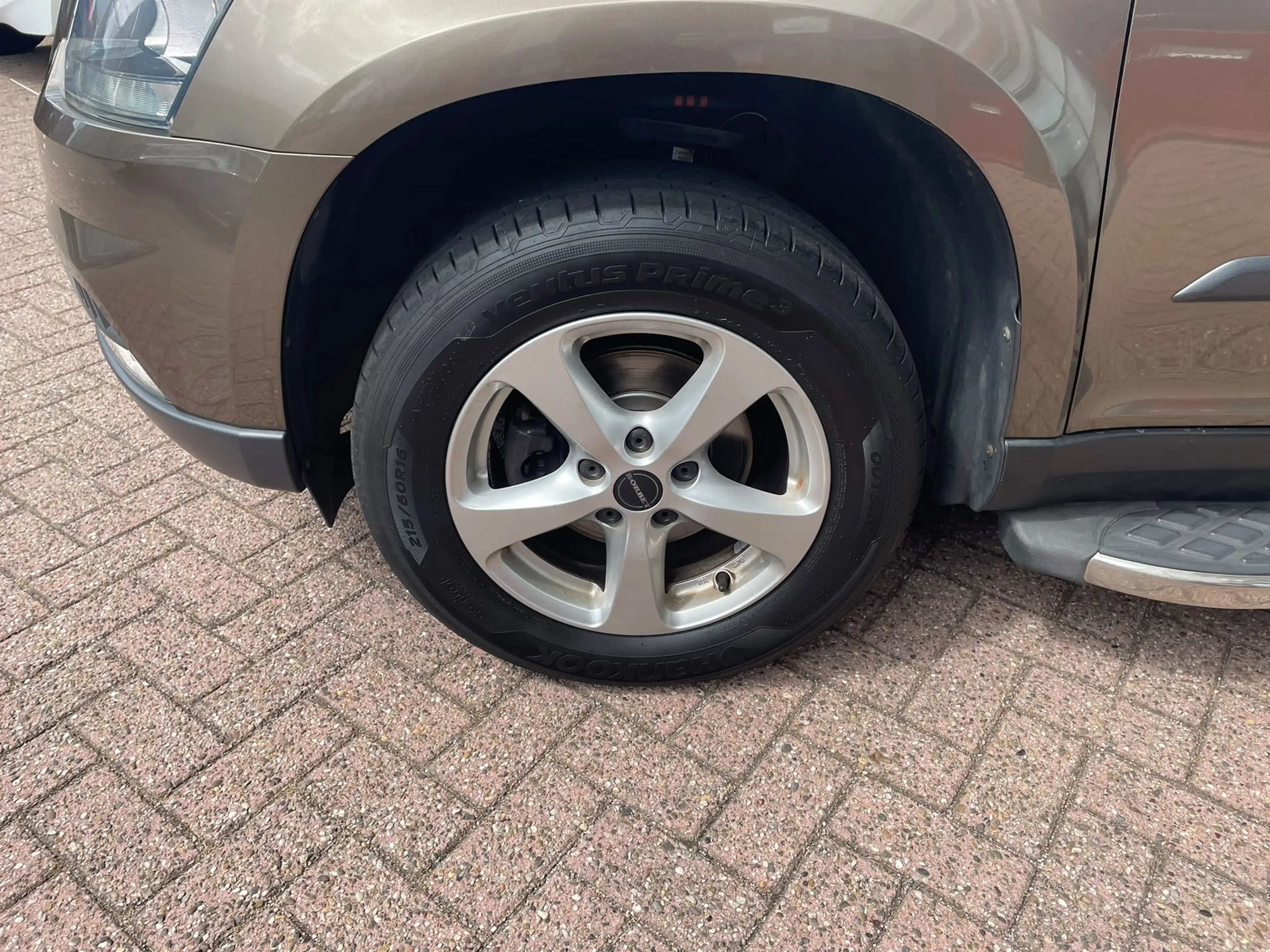Skoda Yeti 1.4 TSI Greentech Active — photo 4