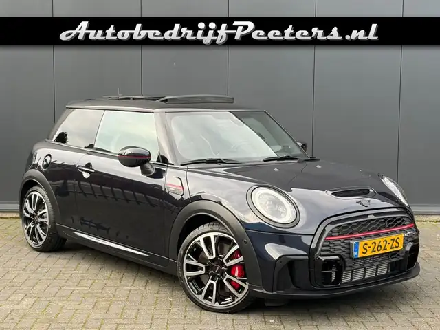 MINI John Cooper Works 2.0 231pk 1e Eig. Pano JCW-Stoel HUD ACC Camera H/