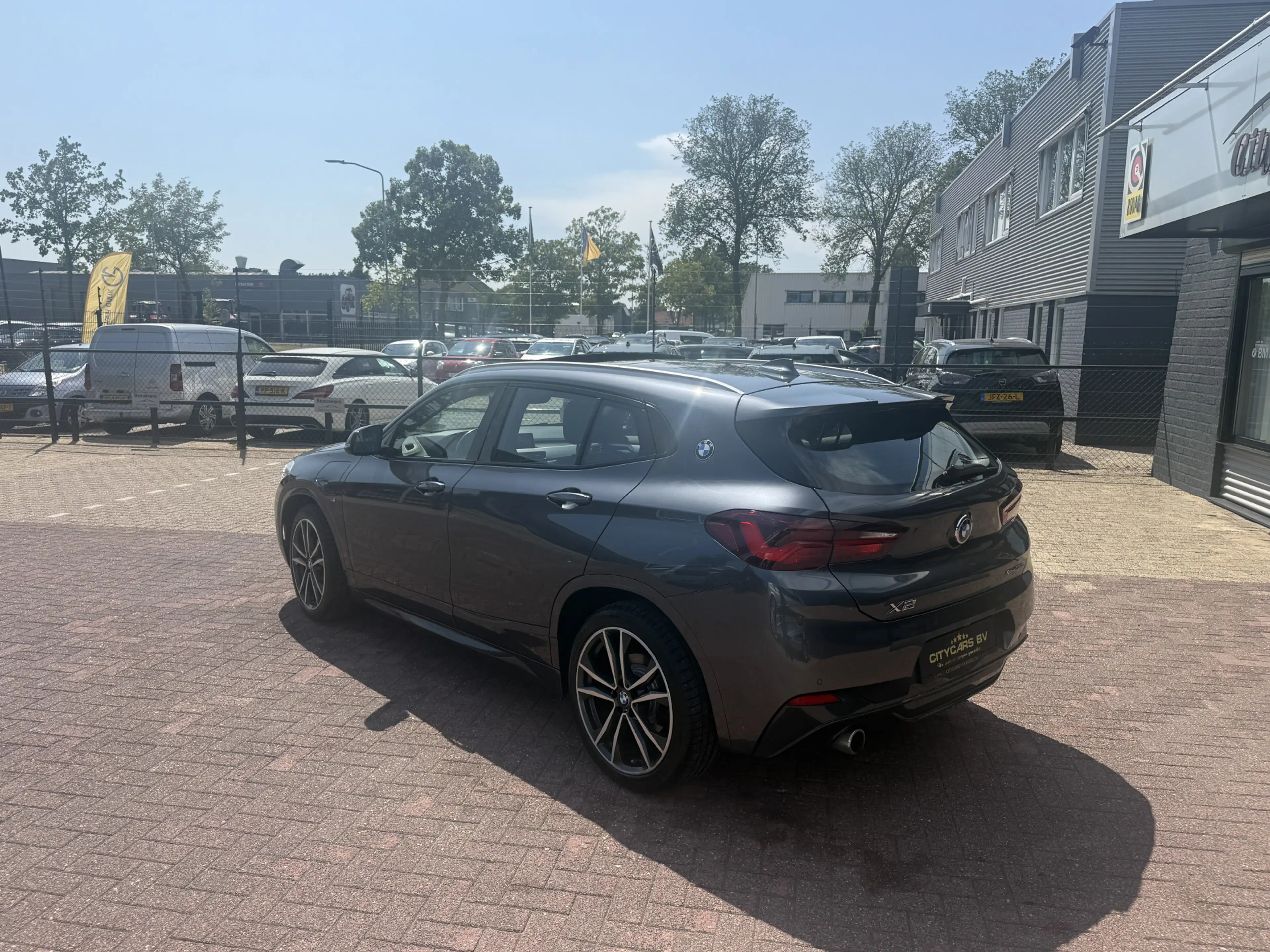 BMW X2 xDrive25e automaat full options M sport pakket pan — photo 8