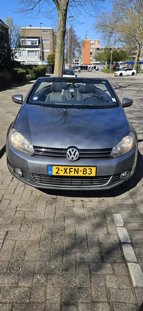 Volkswagen Golf 1.2 TSI BlueMotion Grijs - 1