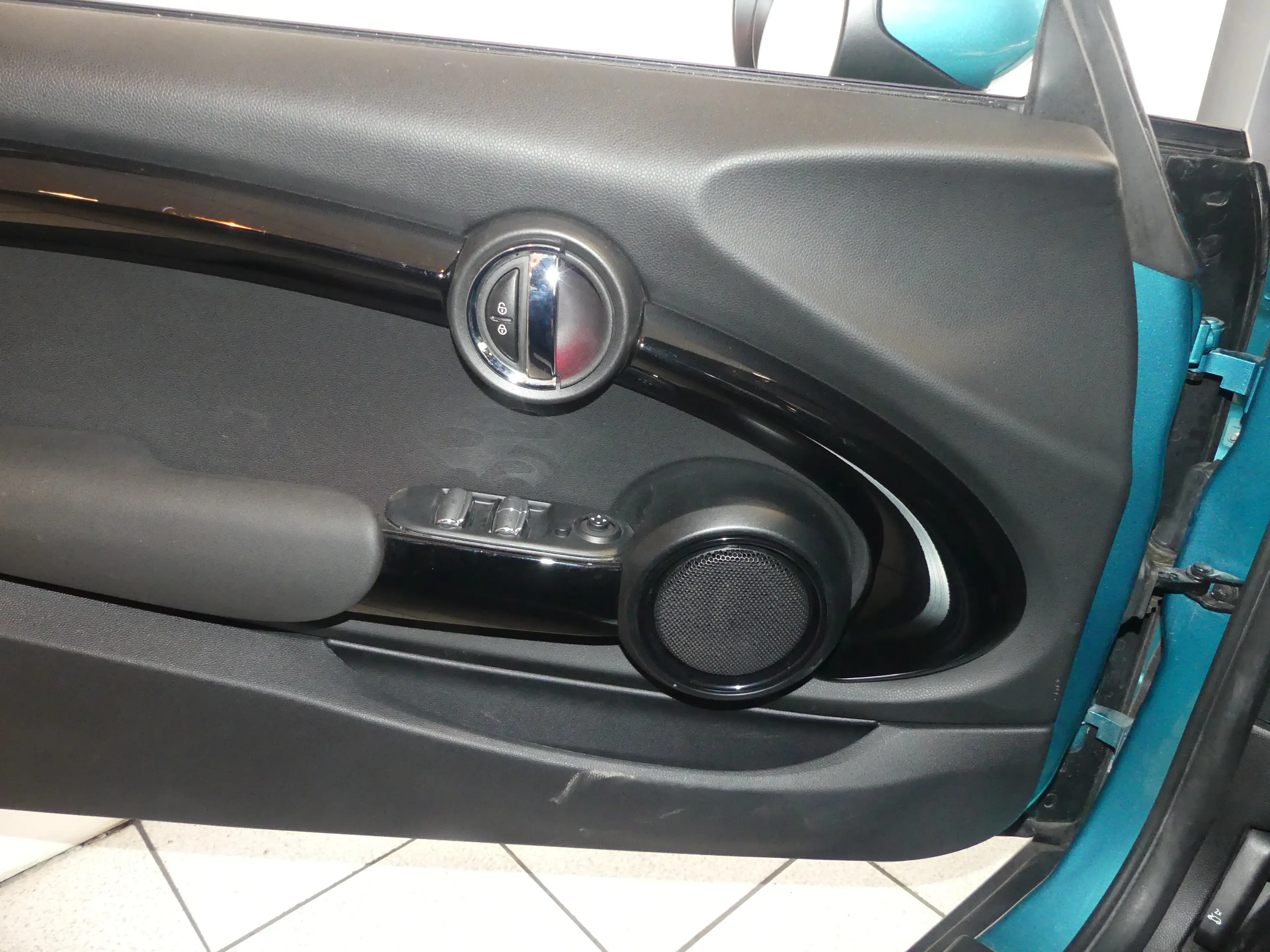 MINI One Cabrio Mini Cabriolet 1.5 One OPF (EU6d) — photo 14