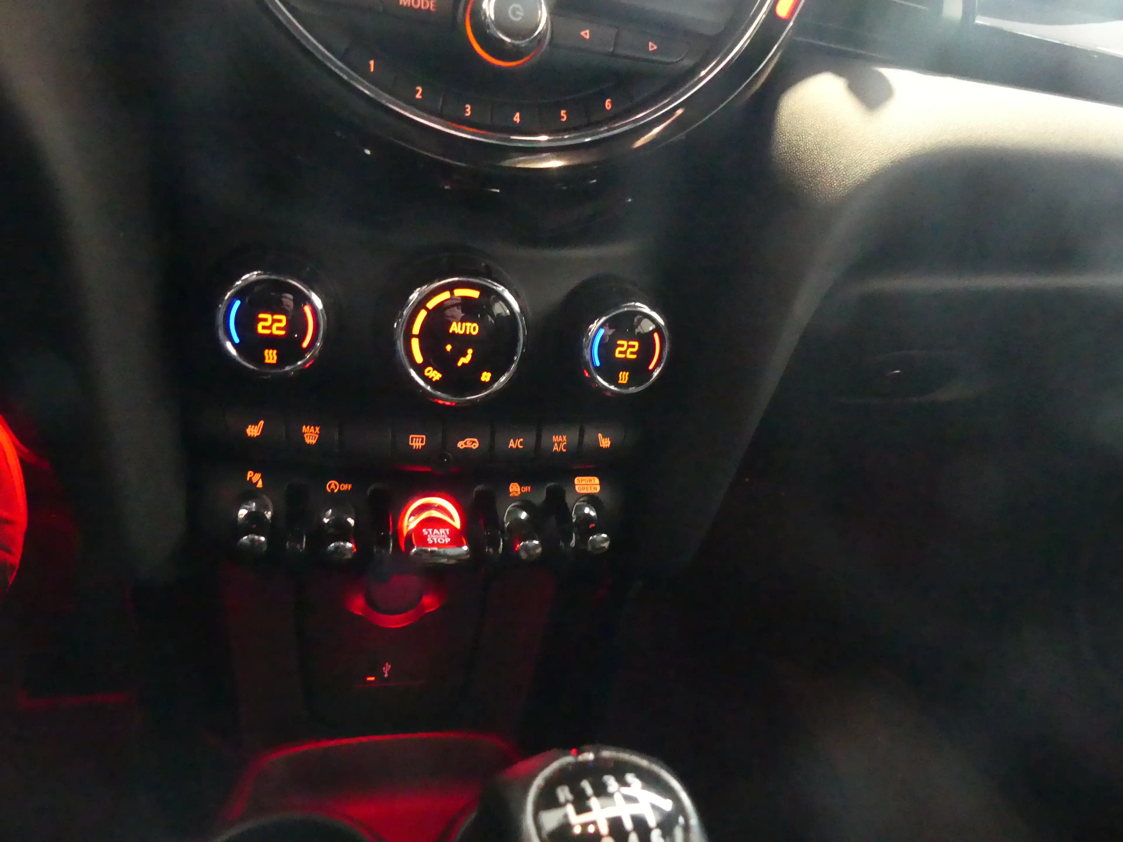 MINI One Cabrio Mini Cabriolet 1.5 One OPF (EU6d) — photo 10