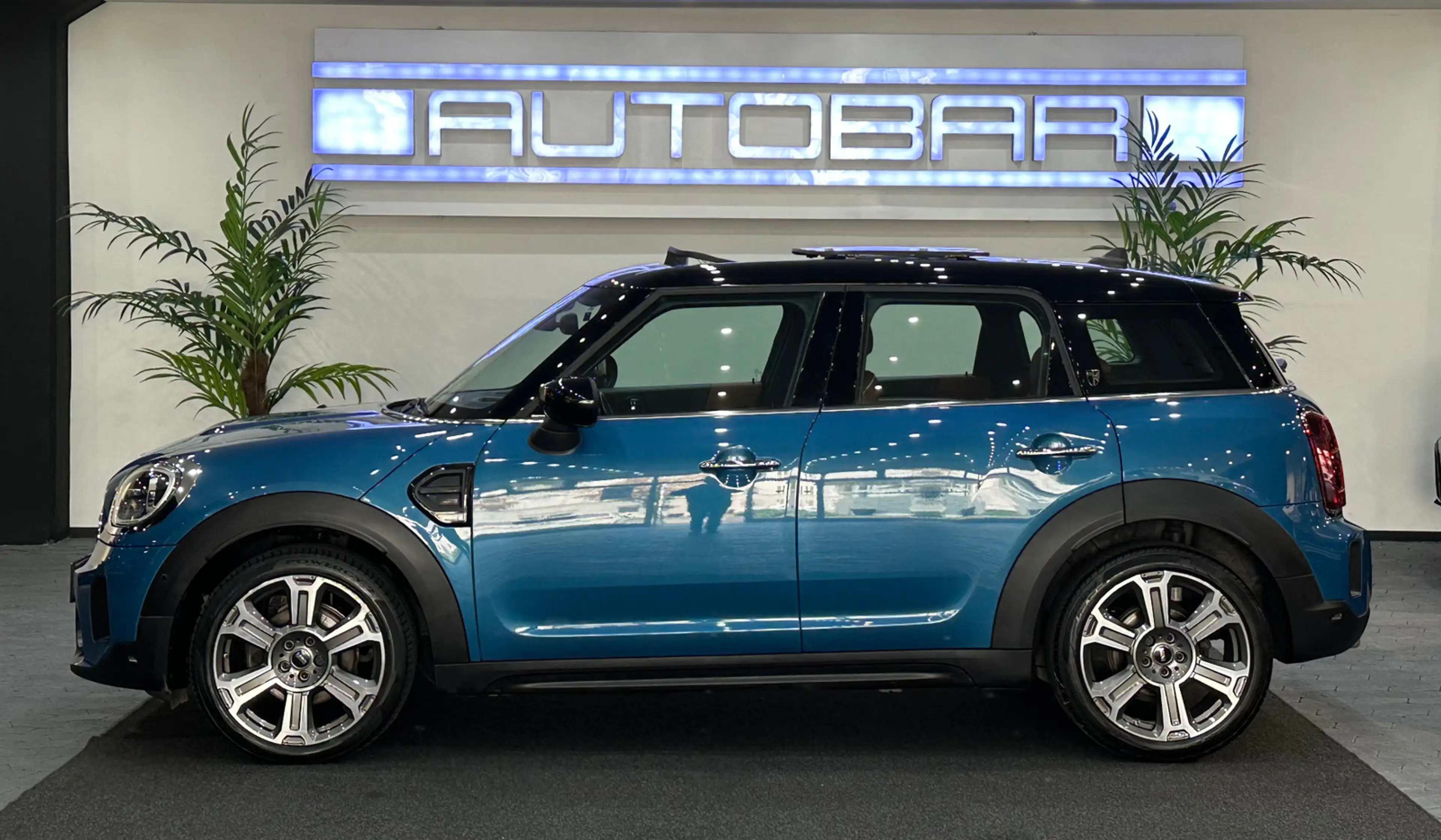 MINI Cooper Countryman Cooper Countryman PREMIUM_PLUS*PANO*HEAD_UP+LED* — photo 5