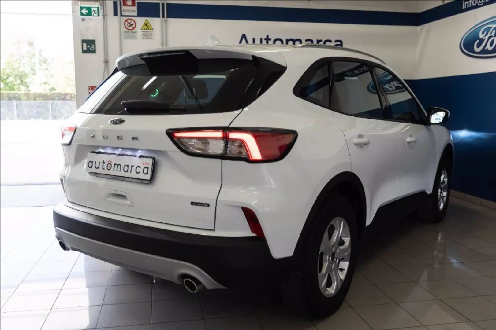 Ford Kuga 2.5 phev Connect 2wd 225cv e-shifter Bianco - 2