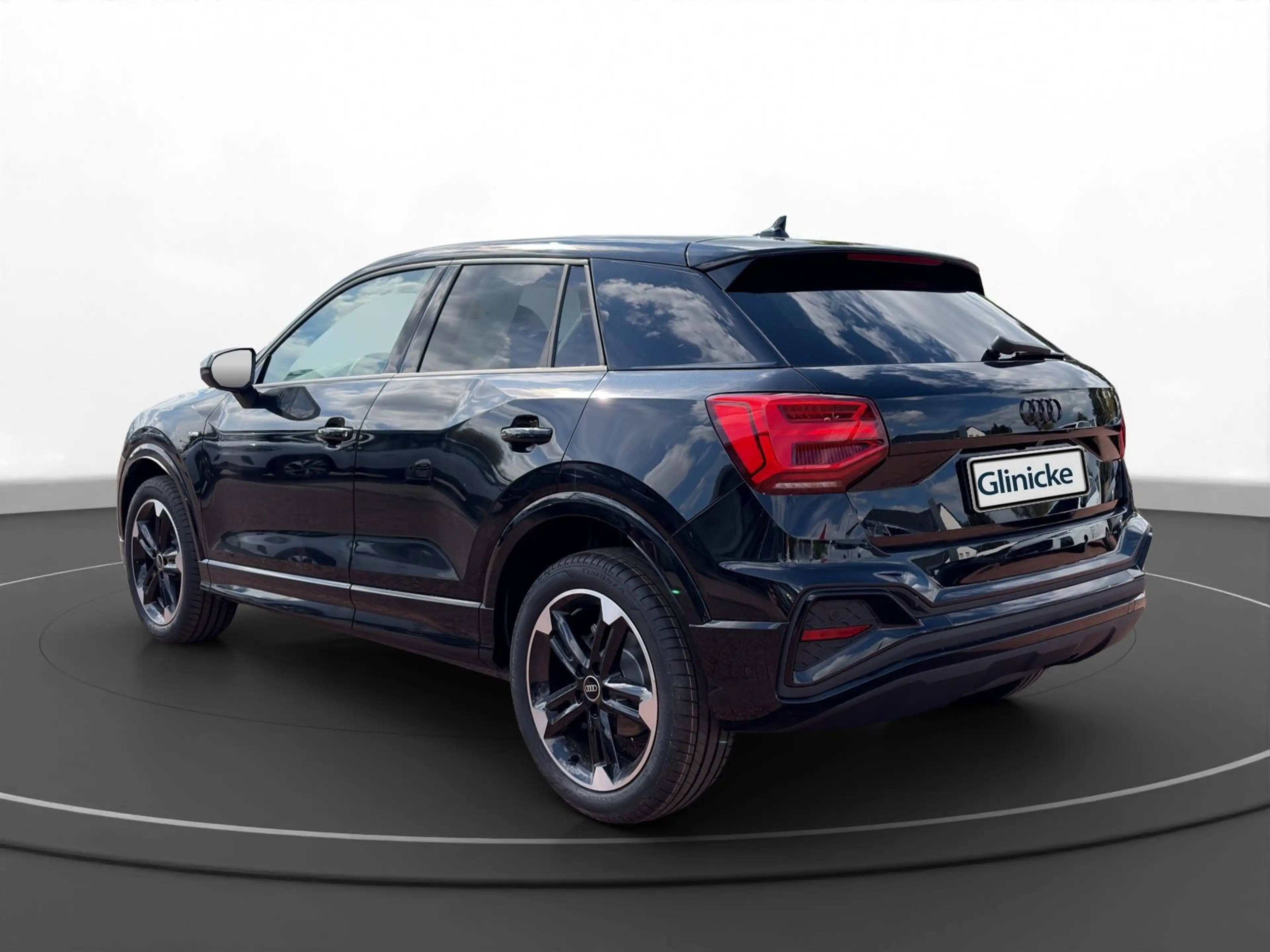 Audi Q2 35 TFSI S-LINE COMP+KAMERA+CARPLAY+MATRIX+ — photo 8