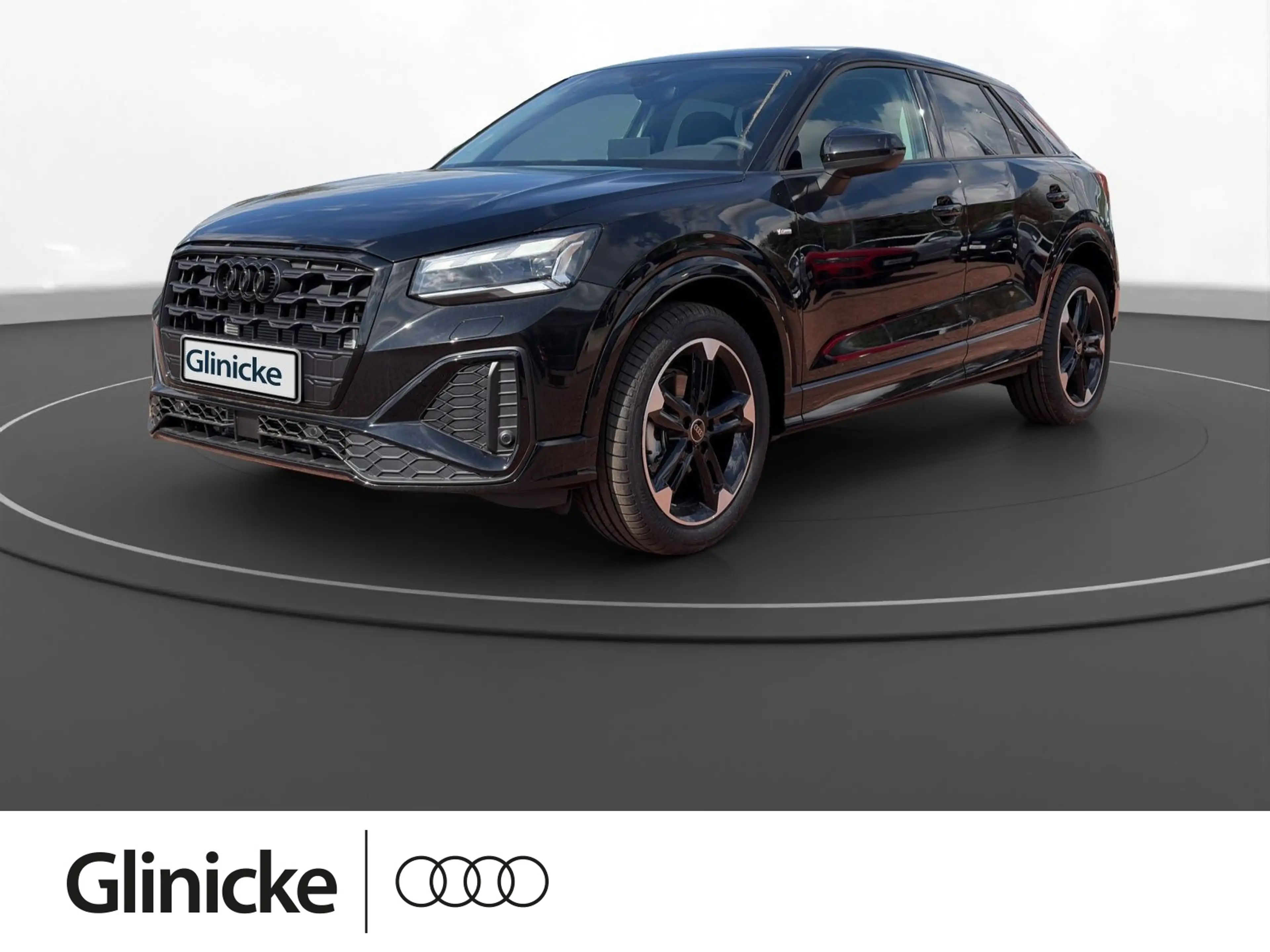 Audi Q2 35 TFSI S-LINE COMP+KAMERA+CARPLAY+MATRIX+