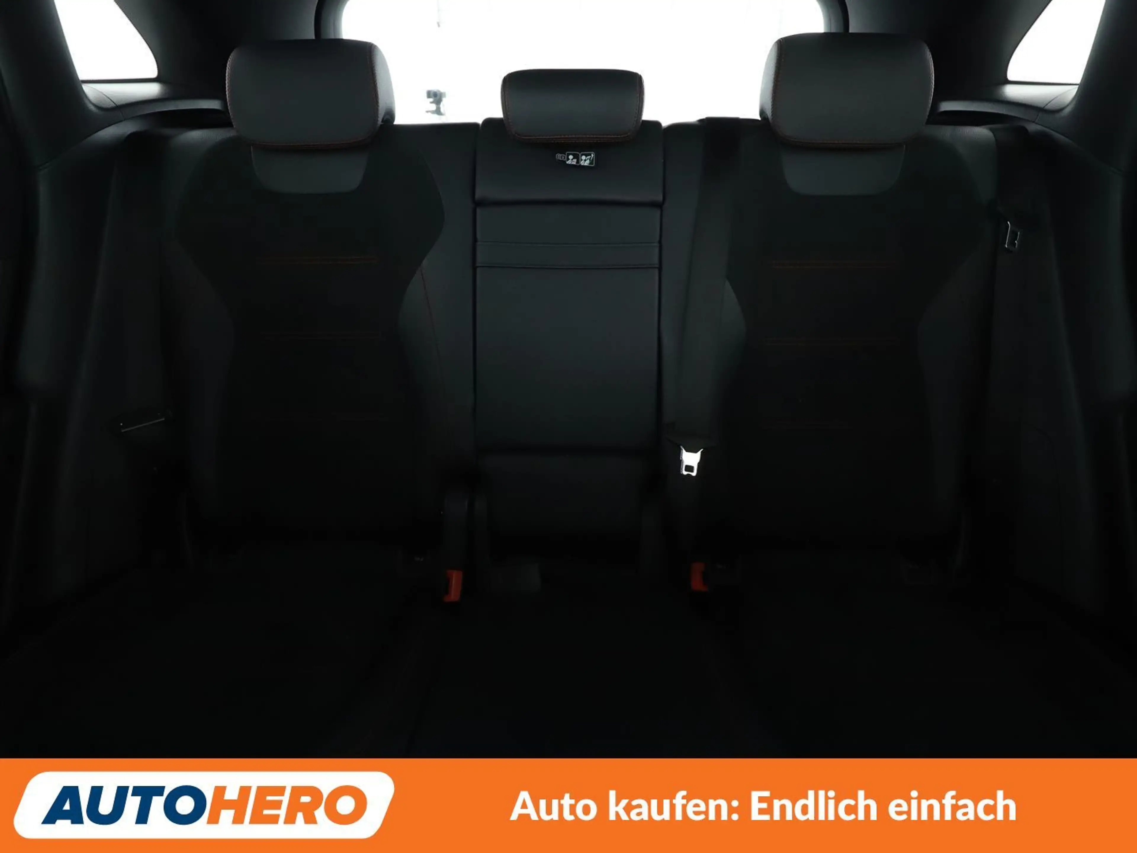 Mercedes-Benz GLA 250 GLA 250 4Matic AMG Line Aut. *NAVI*VC*LED*CAM* — photo 15